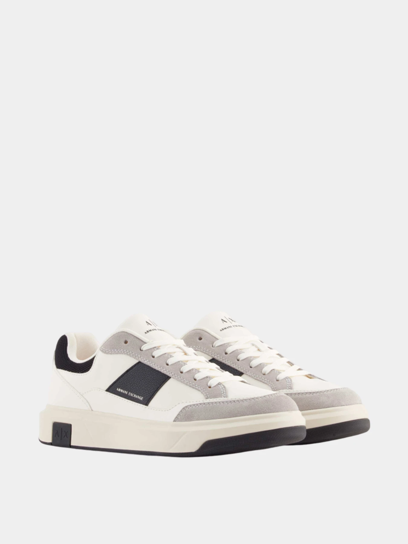 Кроссовки Armani Exchange модель XM001720-AF17529-M0017 Кроссовки Armani Exchange модель XM001720-AF17529-M0017 Фото