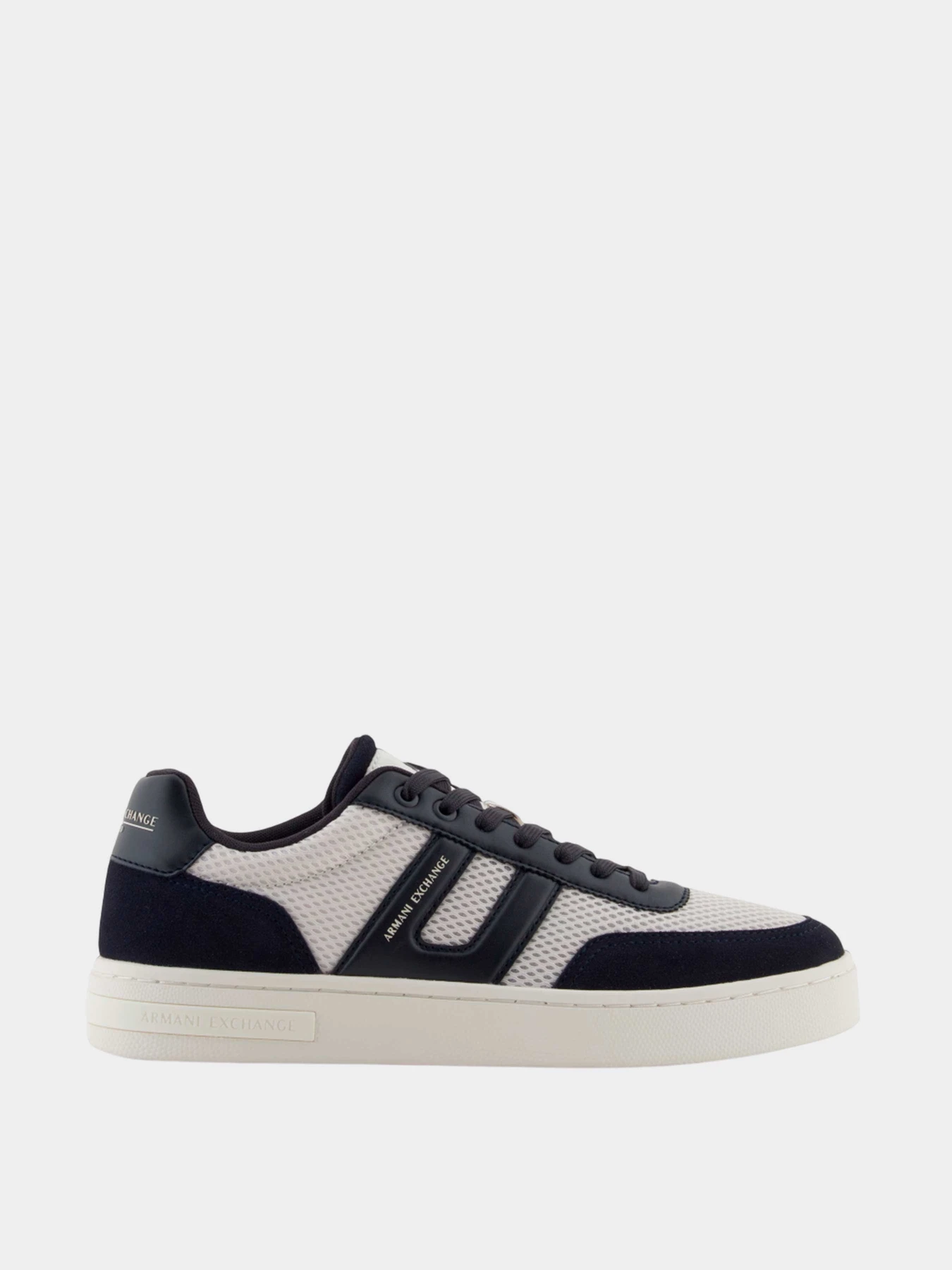 Кроссовки Armani Exchange модель XM001728-AF18074-MB005 Кроссовки Armani Exchange модель XM001728-AF18074-MB005 Фото
