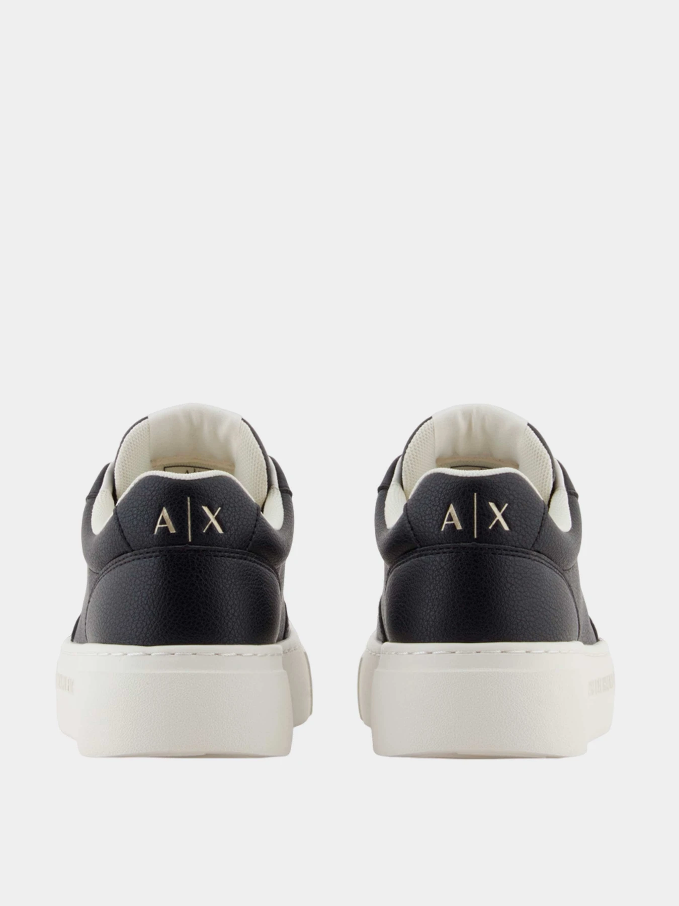 Кроссовки Armani Exchange модель XW001662-AF17351-UC001 Кроссовки Armani Exchange модель XW001662-AF17351-UC001 Фото