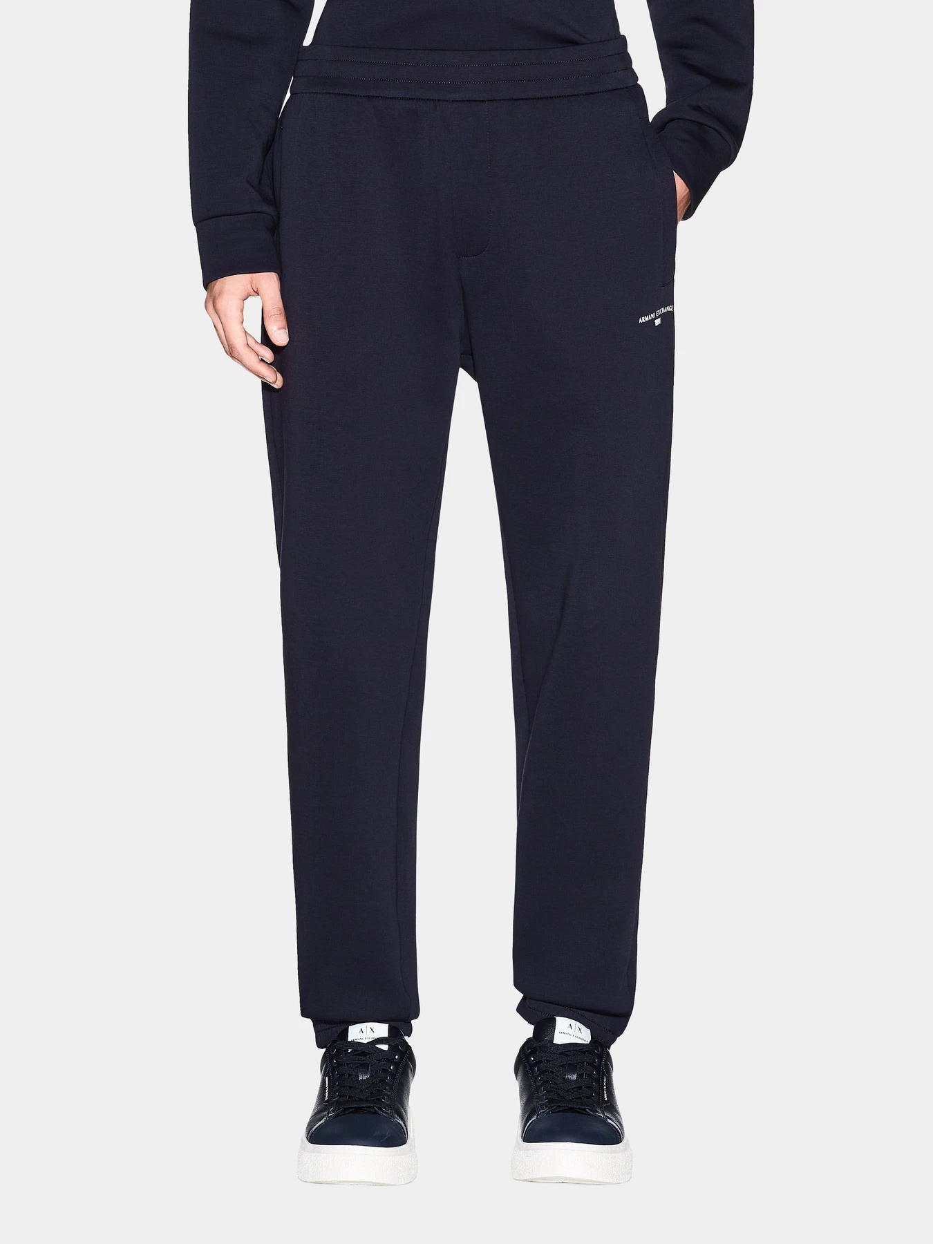Брюки Armani Exchange модель XM000978-AF10818-UB101 Брюки Armani Exchange модель XM000978-AF10818-UB101 Фото
