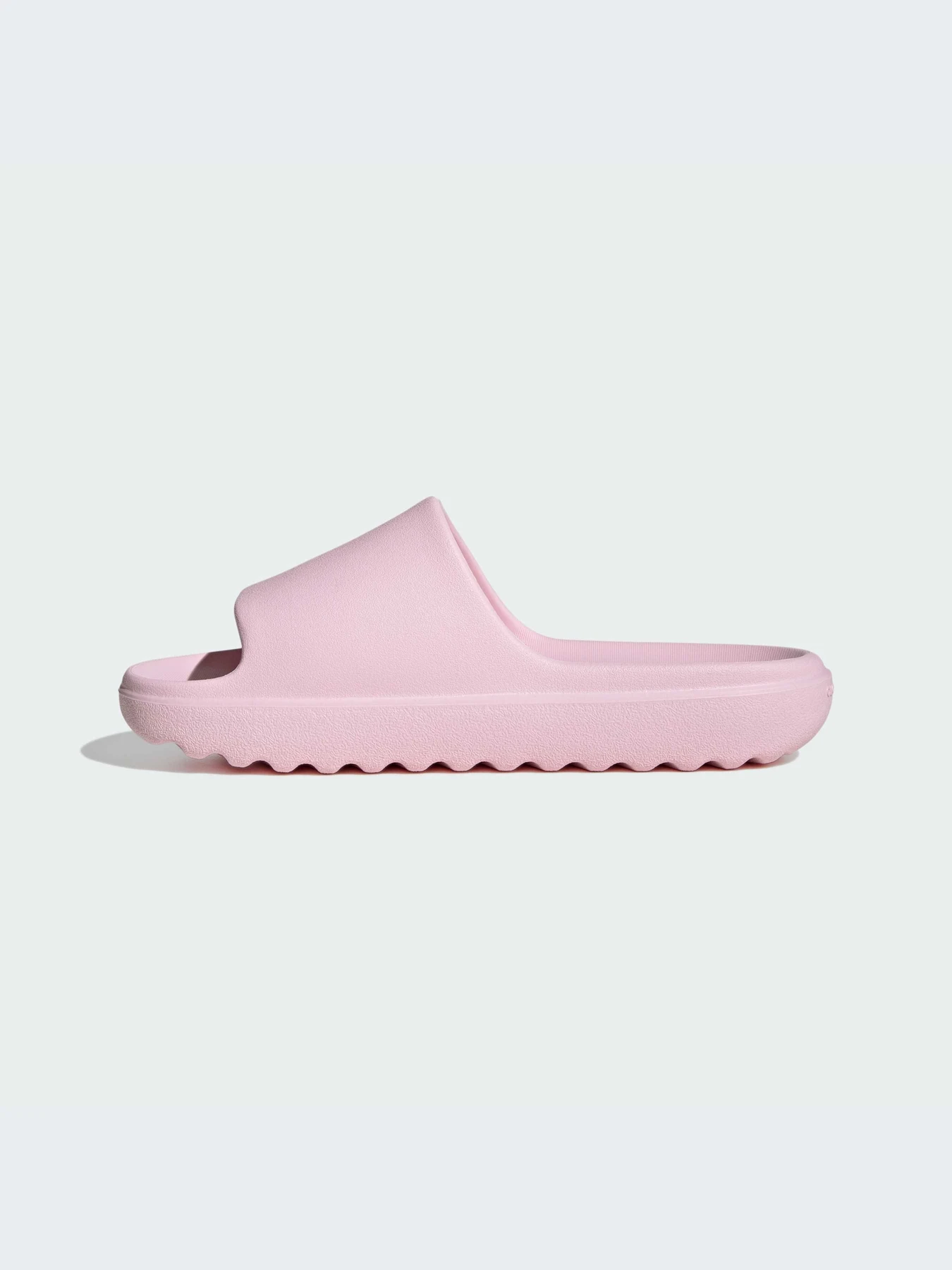 Шлёпанцы Adidas Adilette модель JQ7460-KZ Шлёпанцы Adidas Adilette модель JQ7460-KZ Фото
