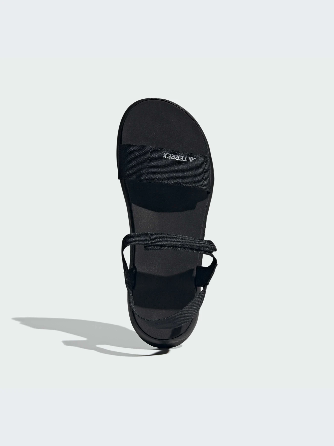 Сандалии Adidas модель JQ2571-KZ Сандалии Adidas модель JQ2571-KZ Фото