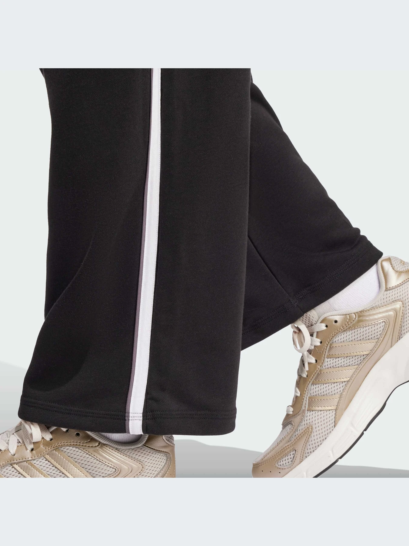 Брюки Adidas модель JG6207-KZ Брюки Adidas модель JG6207-KZ Фото