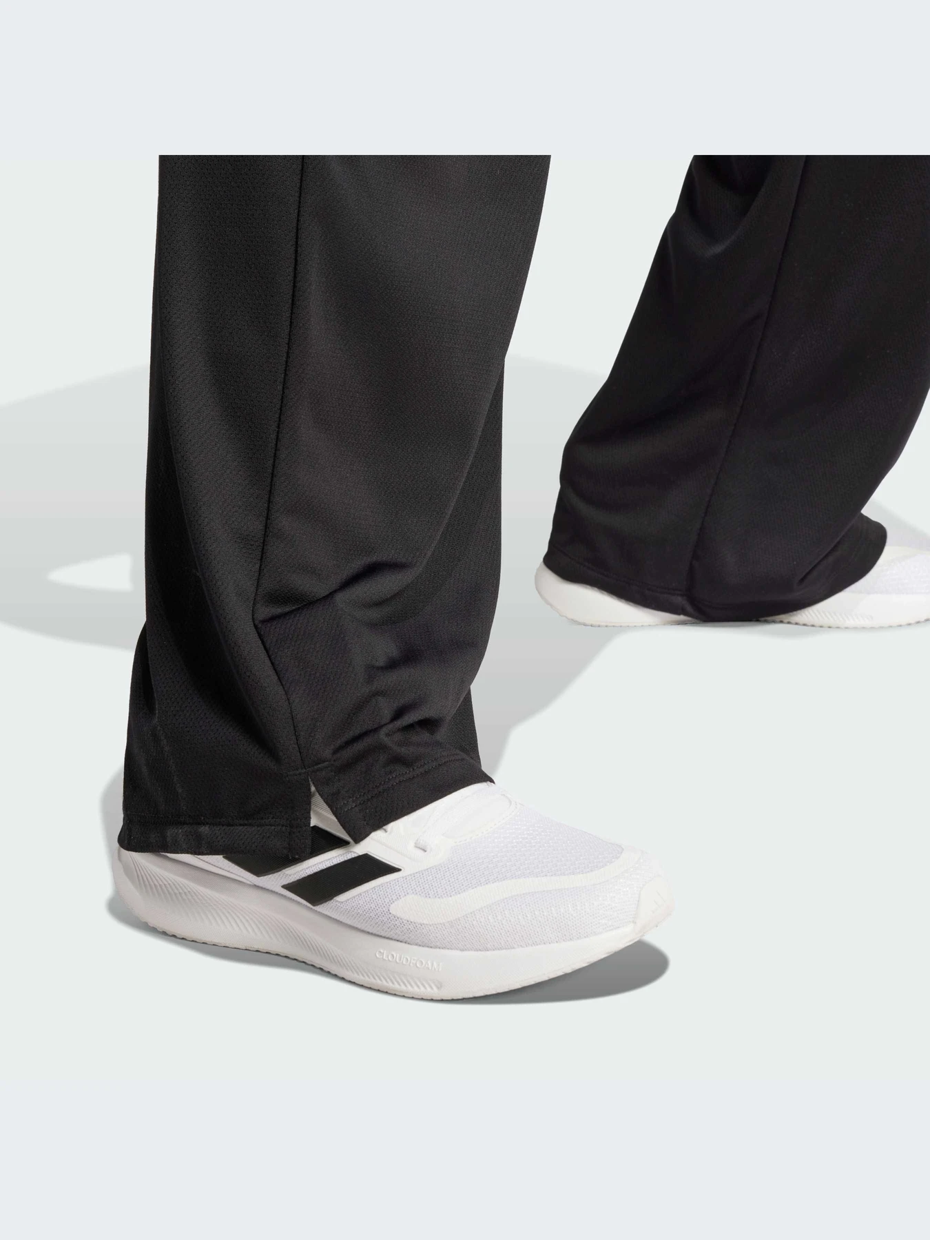 Брюки Adidas Tiro модель JG4103-KZ Брюки Adidas Tiro модель JG4103-KZ Фото