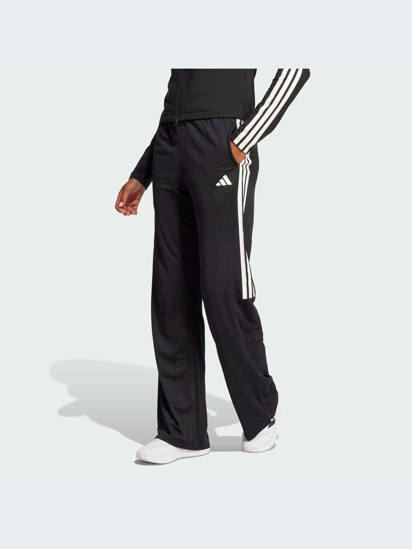 Брюки Adidas Tiro модель JG4103-KZ Брюки Adidas Tiro модель JG4103-KZ Фото