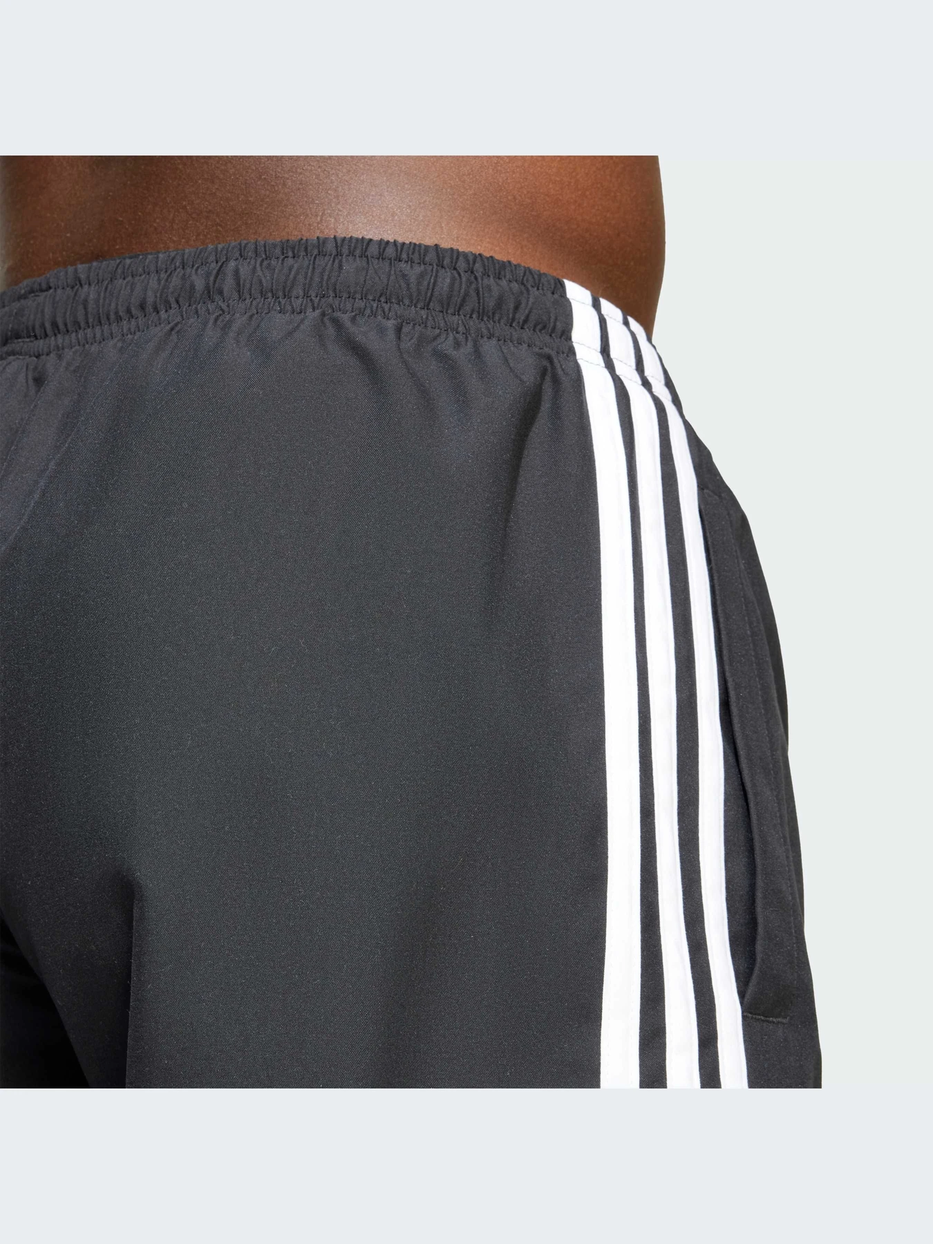 Одежда для пляжа Adidas модель JD0957-KZ Одежда для пляжа Adidas модель JD0957-KZ Фото