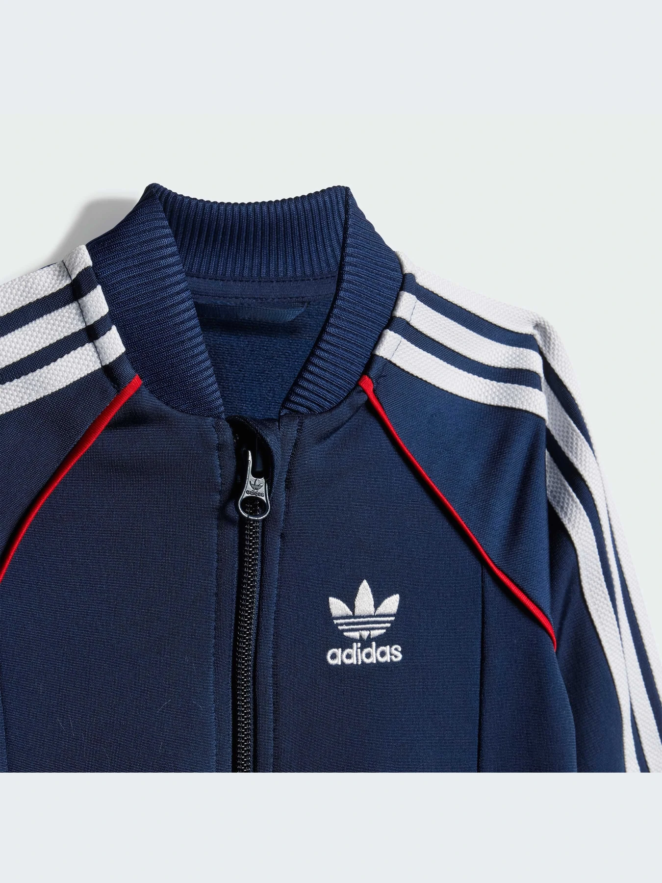 Костюмы Adidas Adicolor модель JY0011-KZ Костюмы Adidas Adicolor модель JY0011-KZ Фото