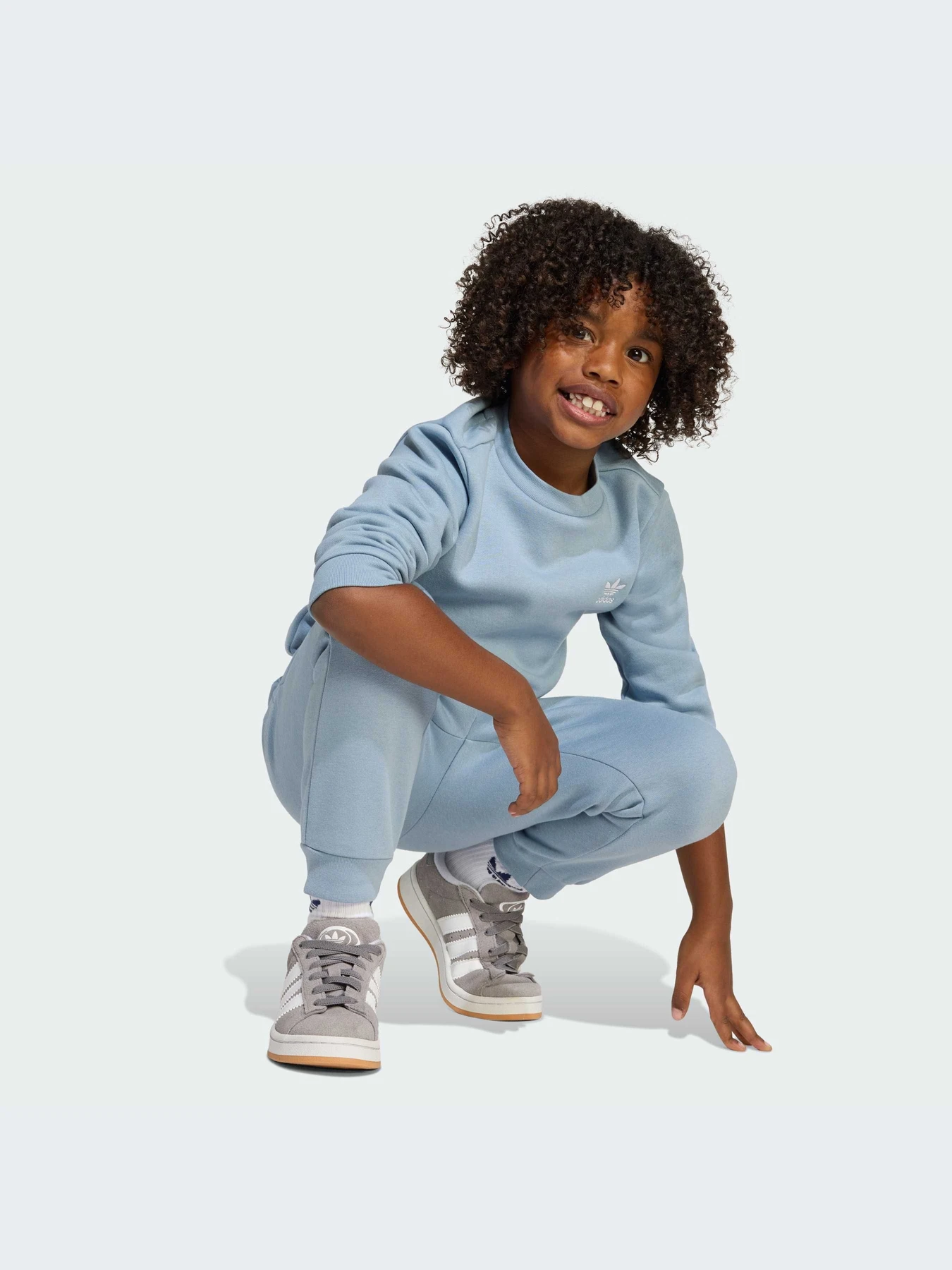 Костюмы Adidas модель JY4881-KZ Костюмы Adidas модель JY4881-KZ Фото