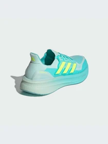 Кроссовки Adidas Ultraboost модель JQ2911-KZ Фото
