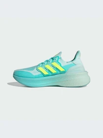 Кроссовки Adidas Ultraboost модель JQ2911-KZ Фото