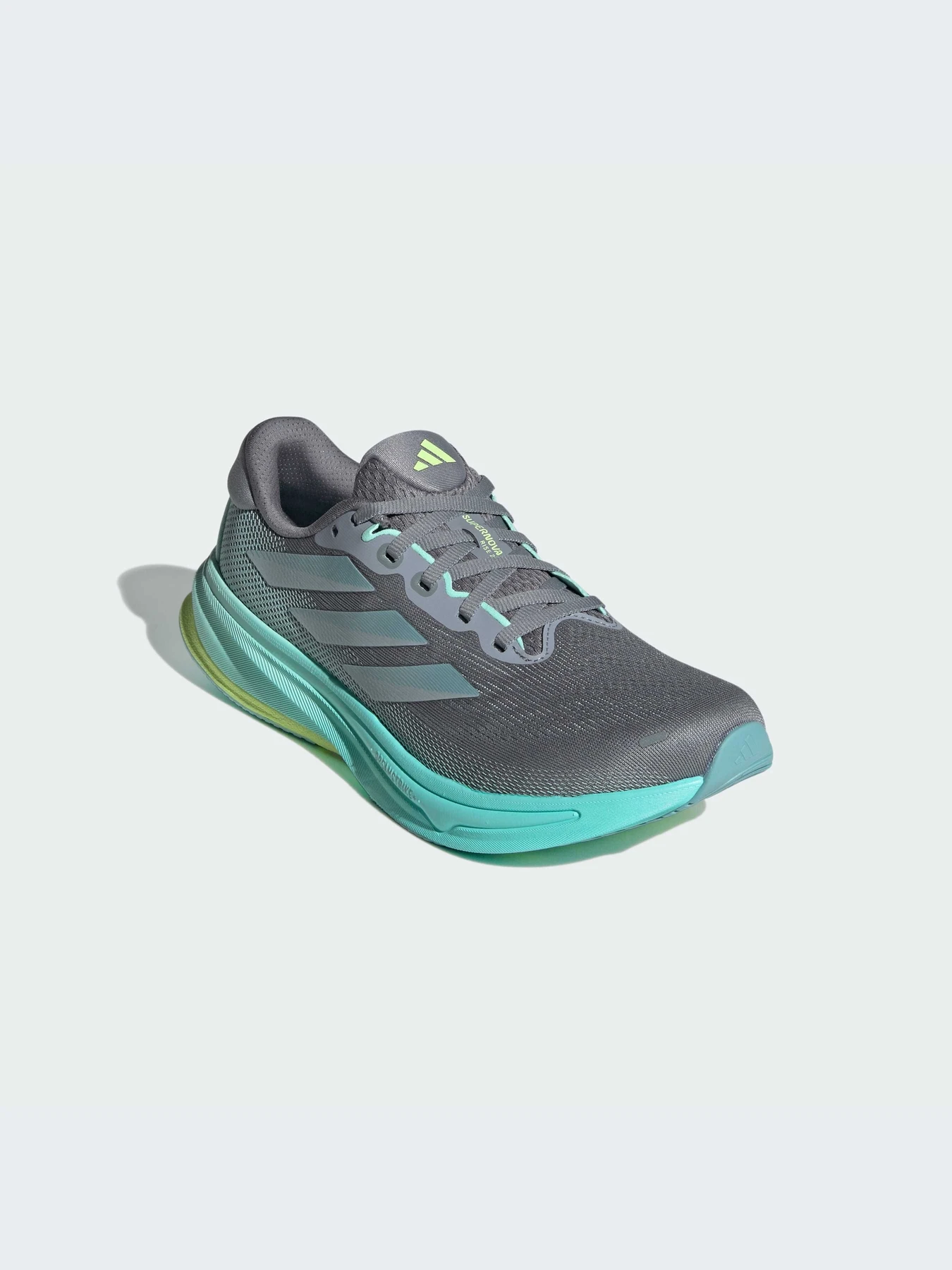 Кроссовки Adidas Supernova модель JQ7691-KZ Кроссовки Adidas Supernova модель JQ7691-KZ Фото