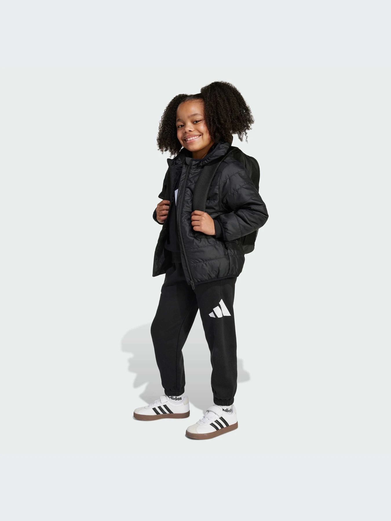 Куртки и дубленки Adidas модель JL7442-KZ Куртки и дубленки Adidas модель JL7442-KZ Фото