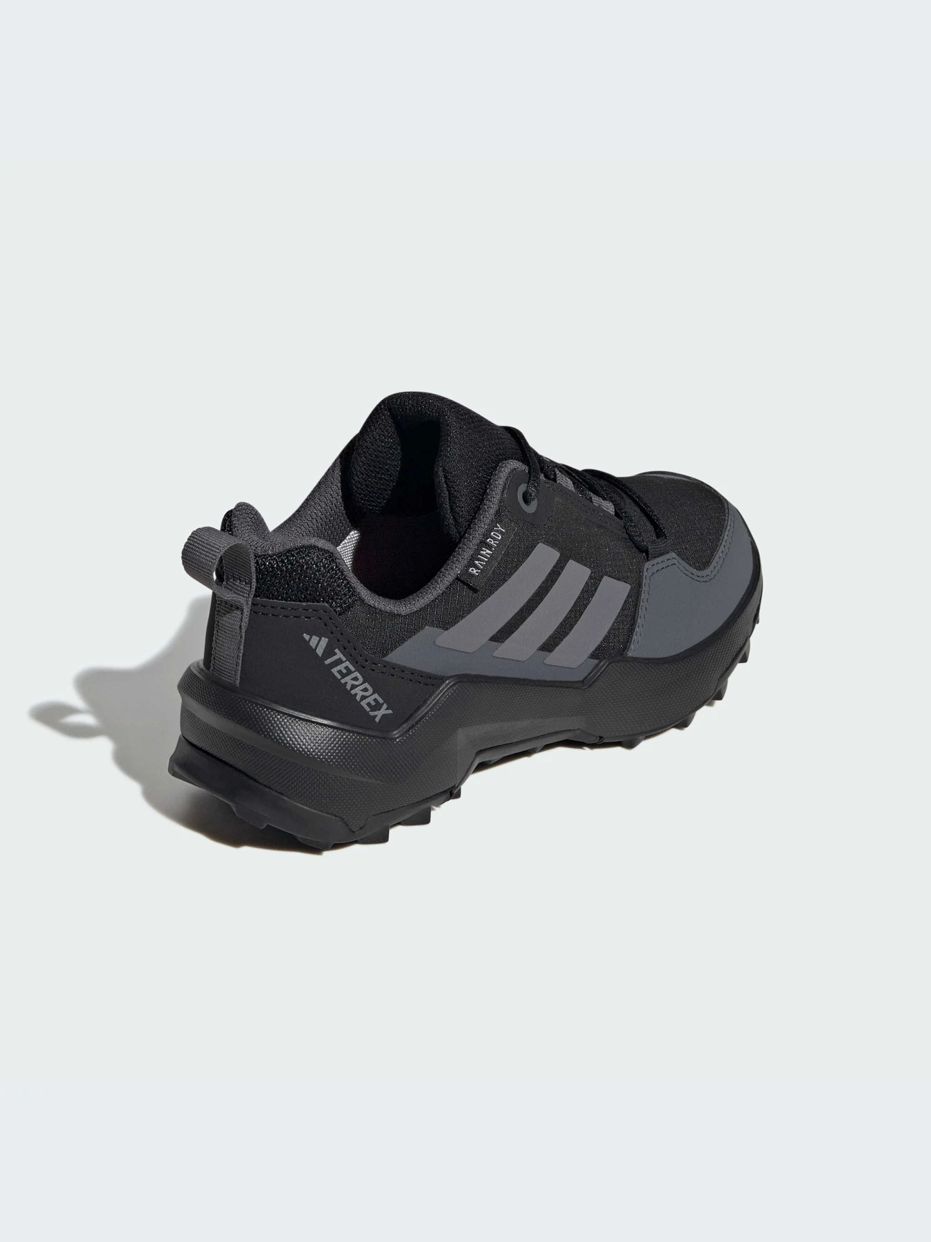 Кроссовки Adidas Terrex модель JI0917-KZ Кроссовки Adidas Terrex модель JI0917-KZ Фото