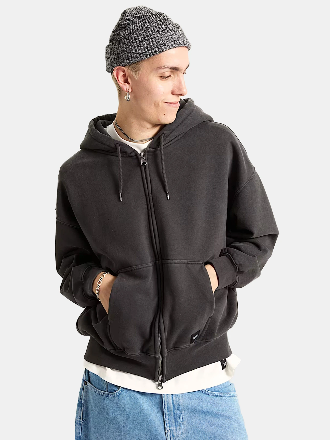 Худи и свитшоты Vans модель VN000P98EMV1 Худи и свитшоты Vans модель VN000P98EMV1 Фото