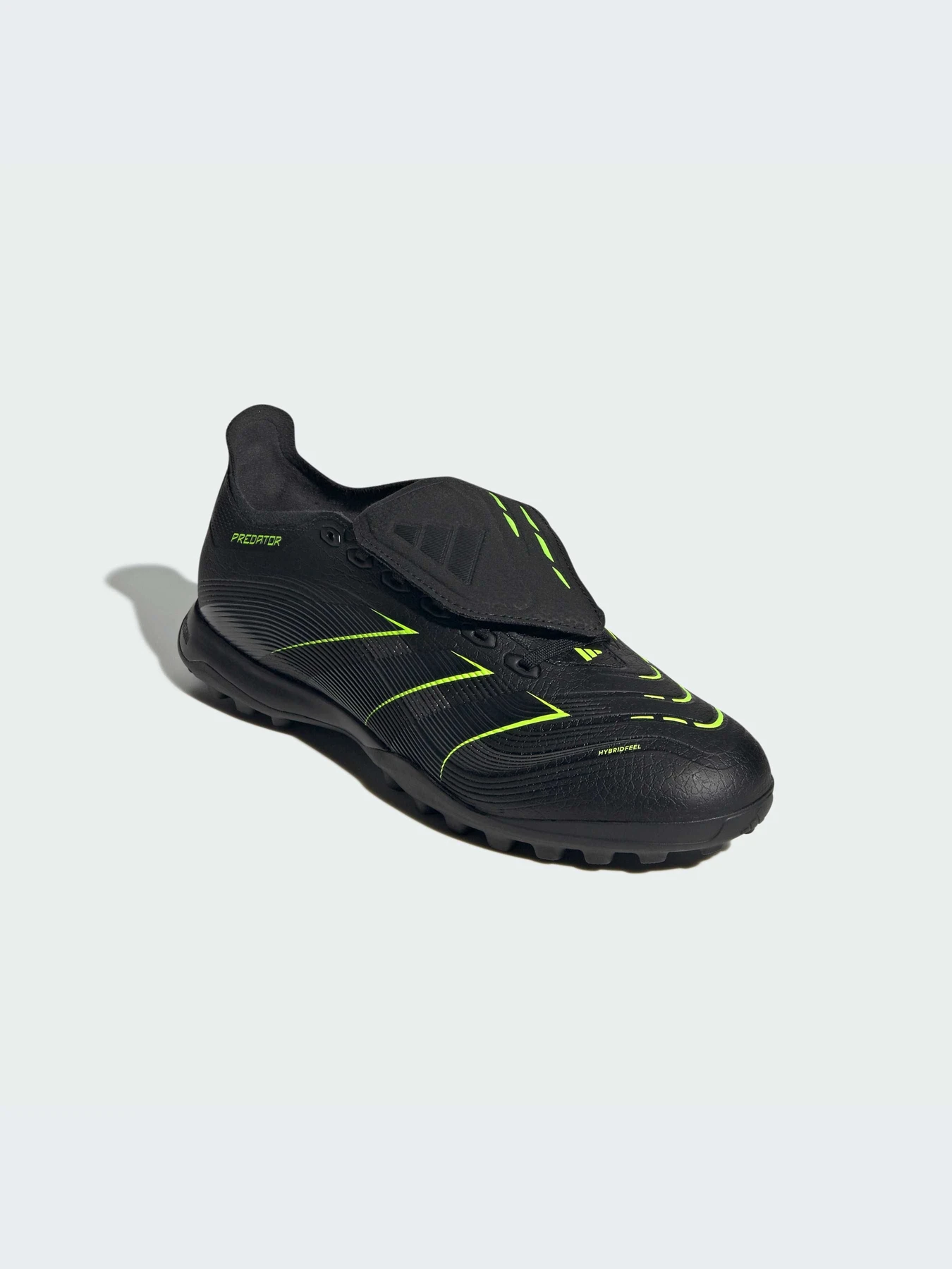 Кроссовки Adidas Predator модель JQ1073-KZ Кроссовки Adidas Predator модель JQ1073-KZ Фото