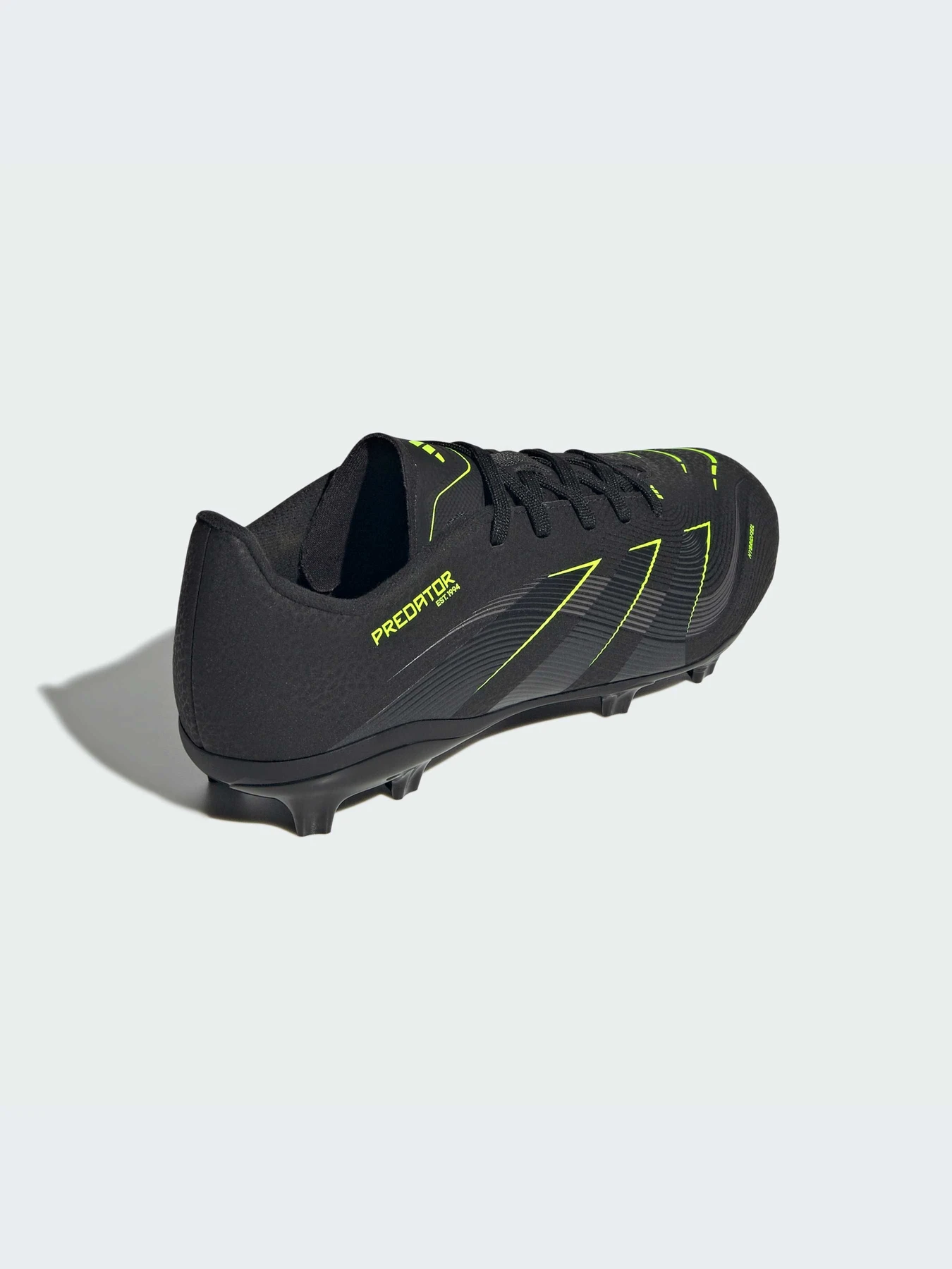 Кроссовки Adidas Predator модель JI1122-KZ Кроссовки Adidas Predator модель JI1122-KZ Фото