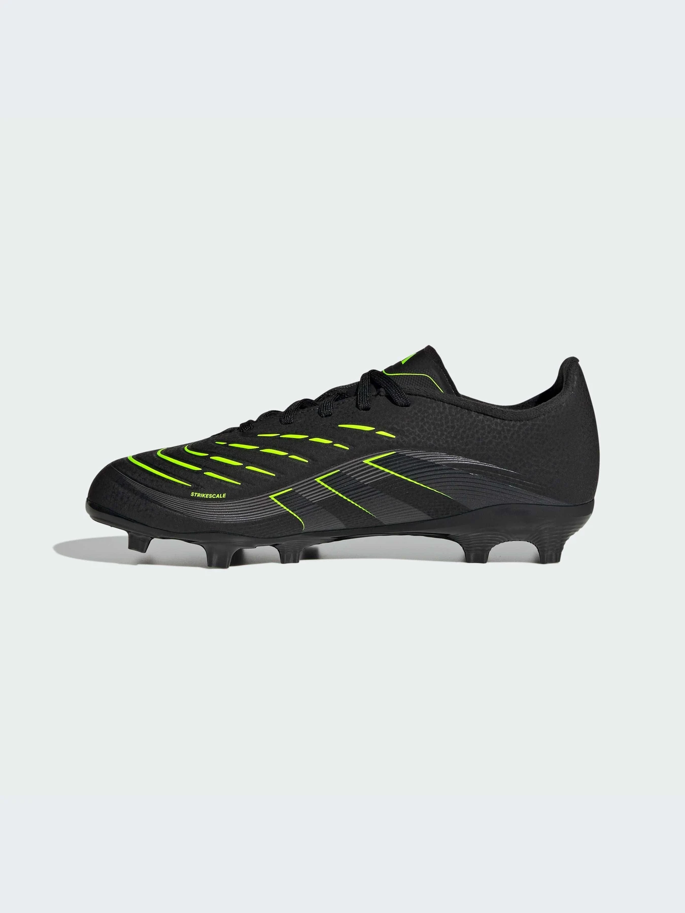 Кроссовки Adidas Predator модель JI1122-KZ Кроссовки Adidas Predator модель JI1122-KZ Фото