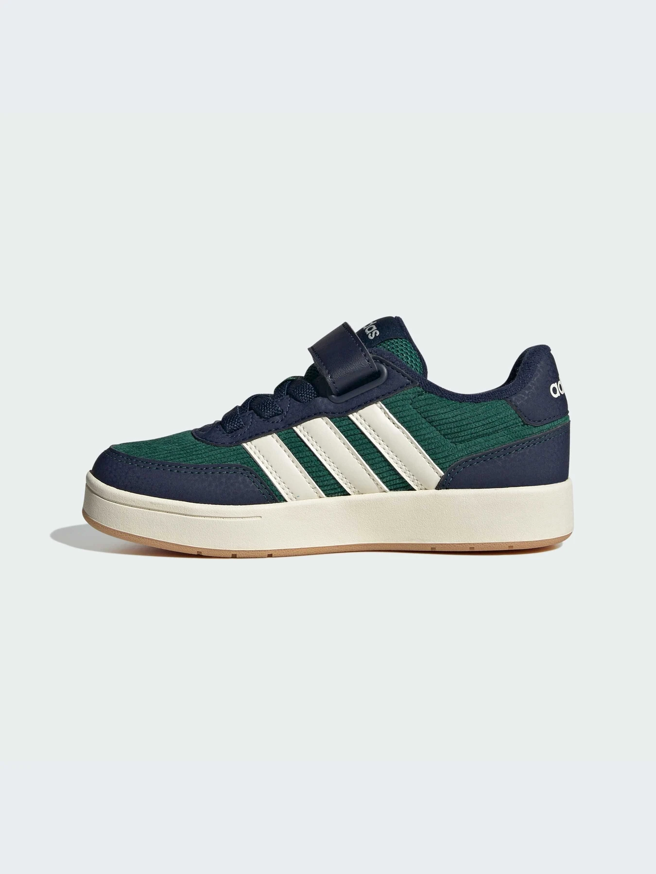 Кроссовки Adidas модель JS2015-KZ Кроссовки Adidas модель JS2015-KZ Фото