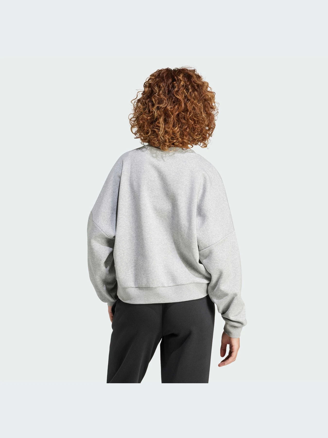 Худи и свитшоты Adidas модель IX7943-KZ Худи и свитшоты Adidas модель IX7943-KZ Фото