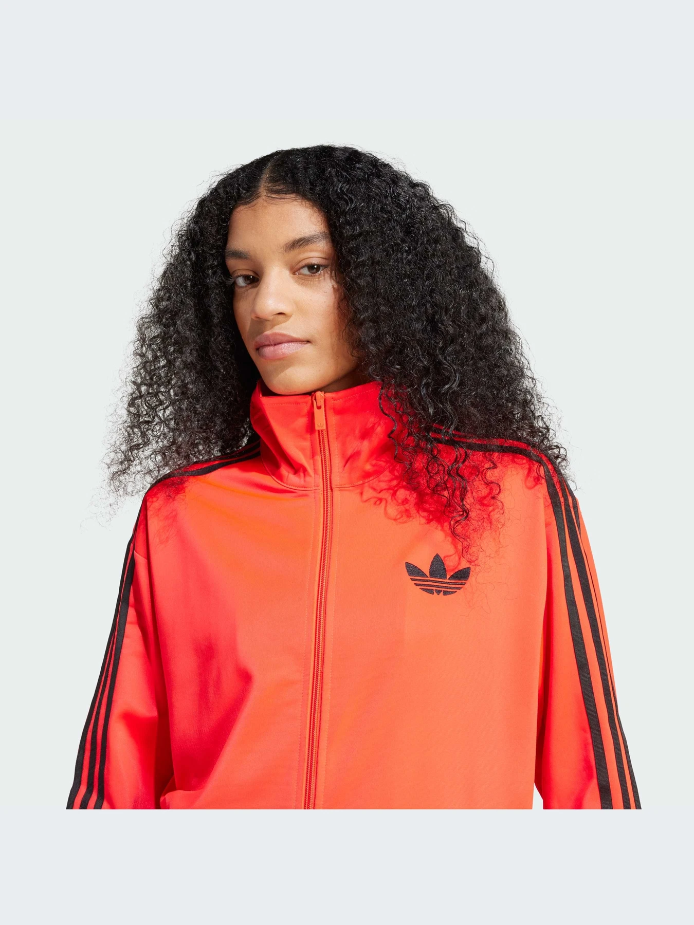 Худи и свитшоты Adidas Adicolor модель JW3663-KZ Худи и свитшоты Adidas Adicolor модель JW3663-KZ Фото