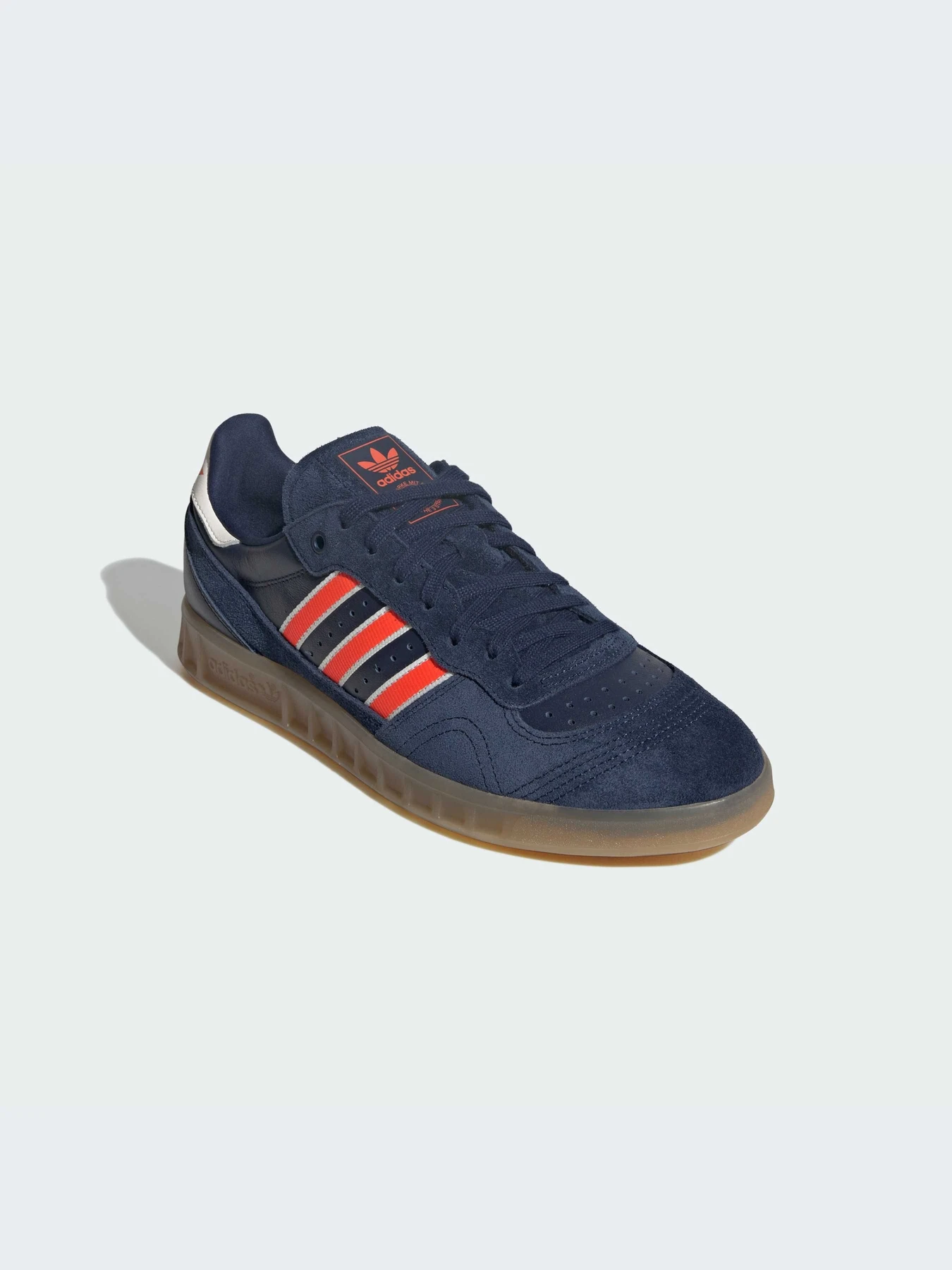 Кроссовки Adidas модель JR8370-KZ Кроссовки Adidas модель JR8370-KZ Фото