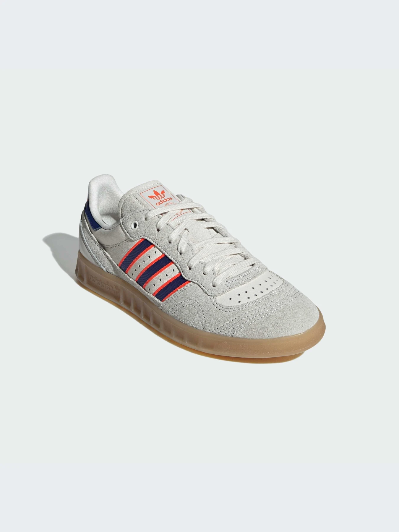 Кроссовки Adidas модель JR8369-KZ Кроссовки Adidas модель JR8369-KZ Фото
