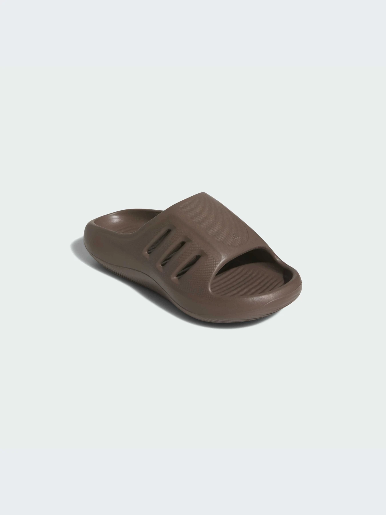 Шлёпанцы Adidas модель JQ0151-KZ Шлёпанцы Adidas модель JQ0151-KZ Фото