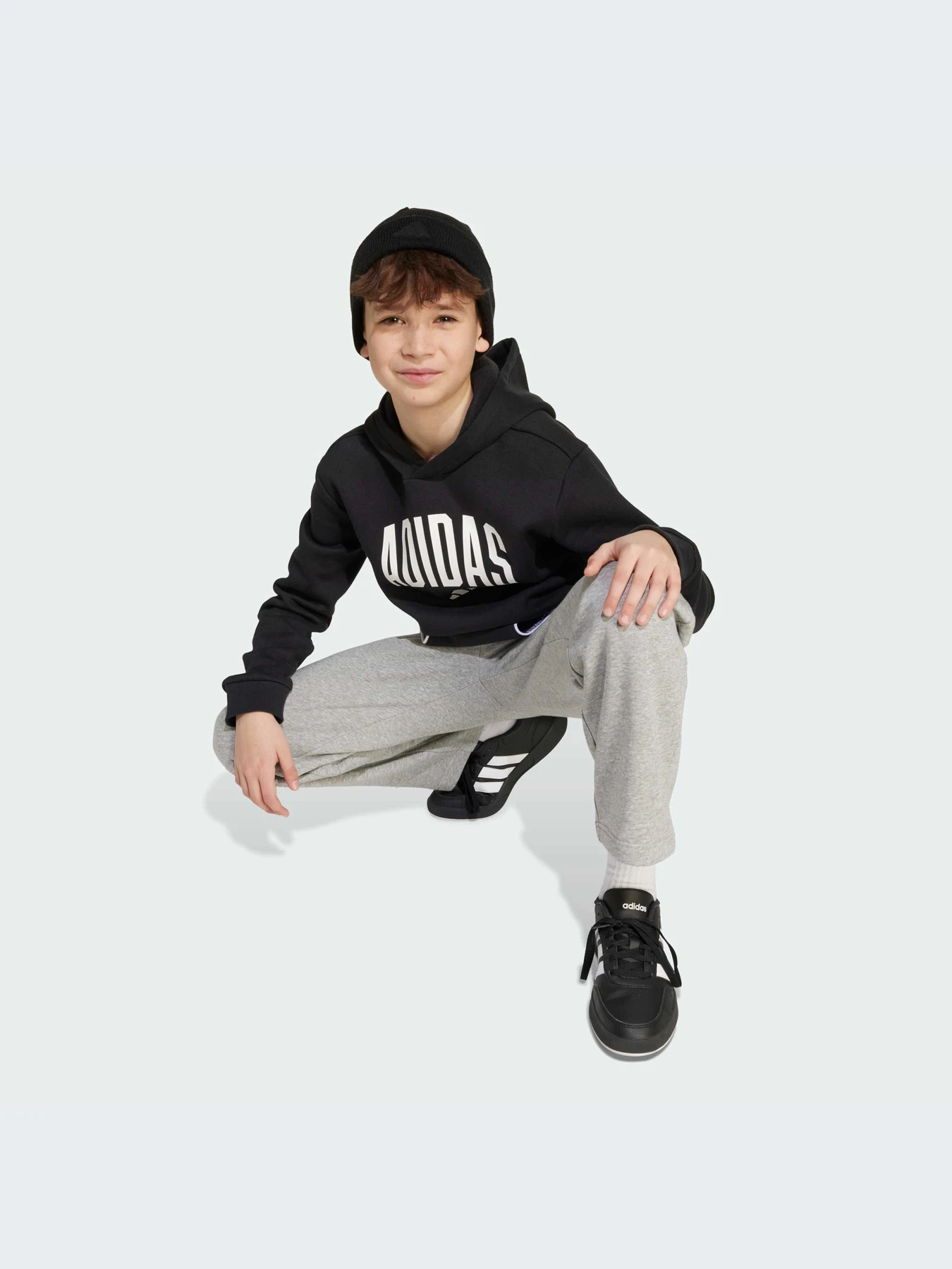 Худи и свитшоты Adidas модель JM1536-KZ Худи и свитшоты Adidas модель JM1536-KZ Фото