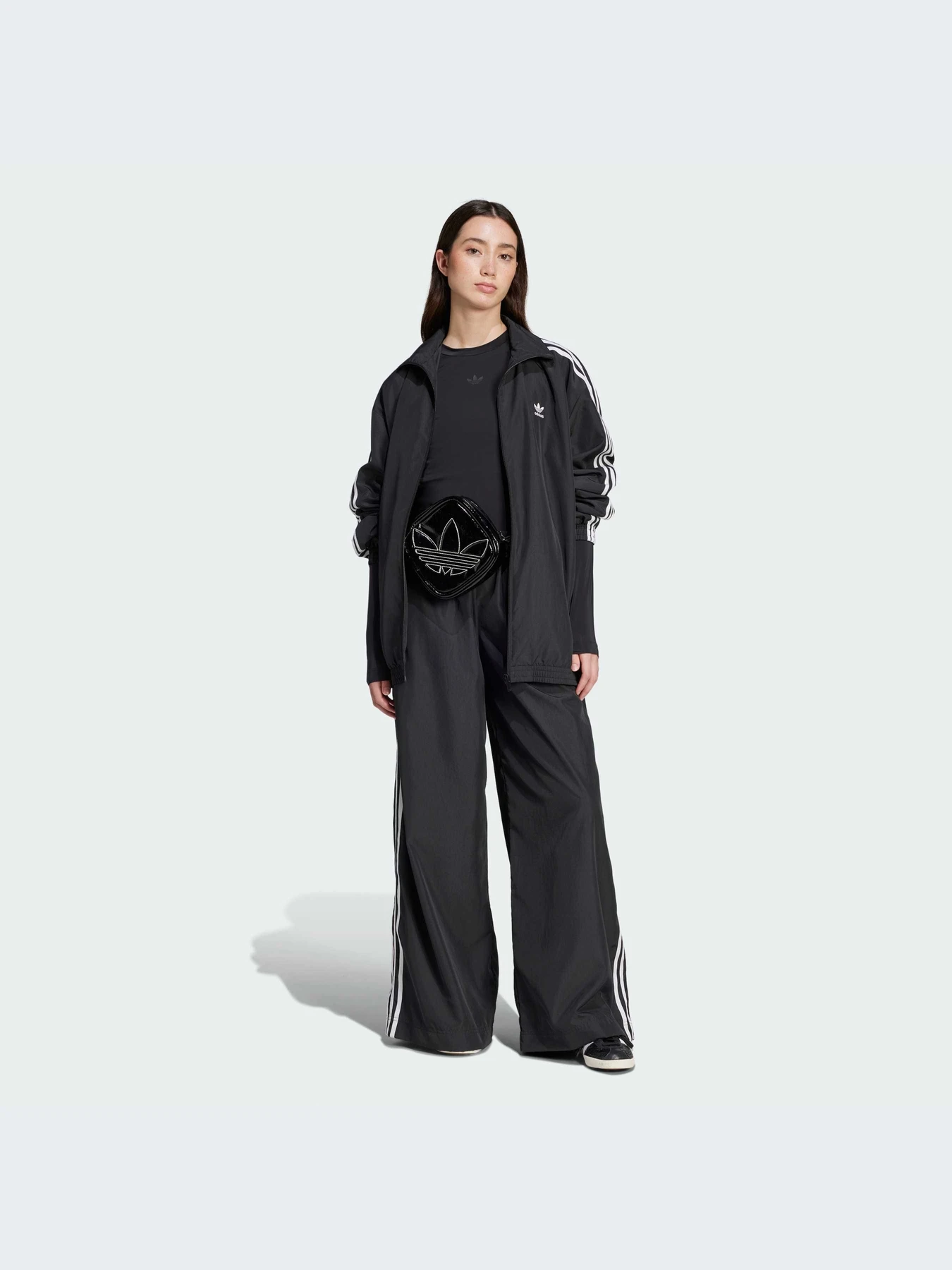 Худи и свитшоты Adidas Adicolor модель JD3392-KZ Худи и свитшоты Adidas Adicolor модель JD3392-KZ Фото