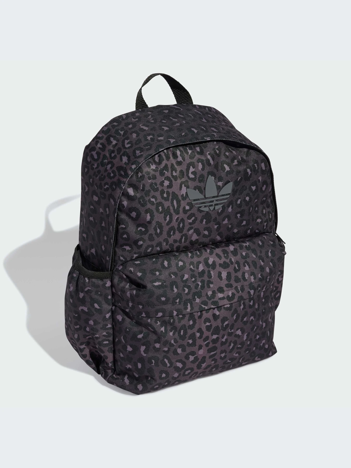 Рюкзаки Adidas Graphics модель JX3219-KZ Рюкзаки Adidas Graphics модель JX3219-KZ Фото