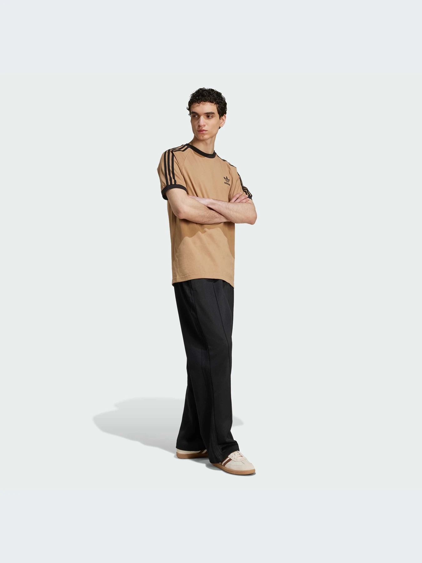 Брюки Adidas Adicolor модель JY1417-KZ Брюки Adidas Adicolor модель JY1417-KZ Фото