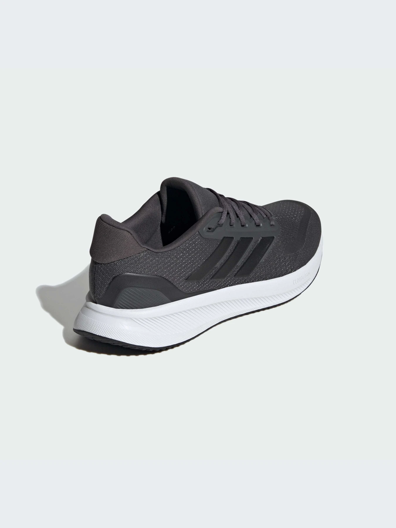 Кроссовки Adidas Runfalcon модель IE8819-KZ Кроссовки Adidas Runfalcon модель IE8819-KZ Фото