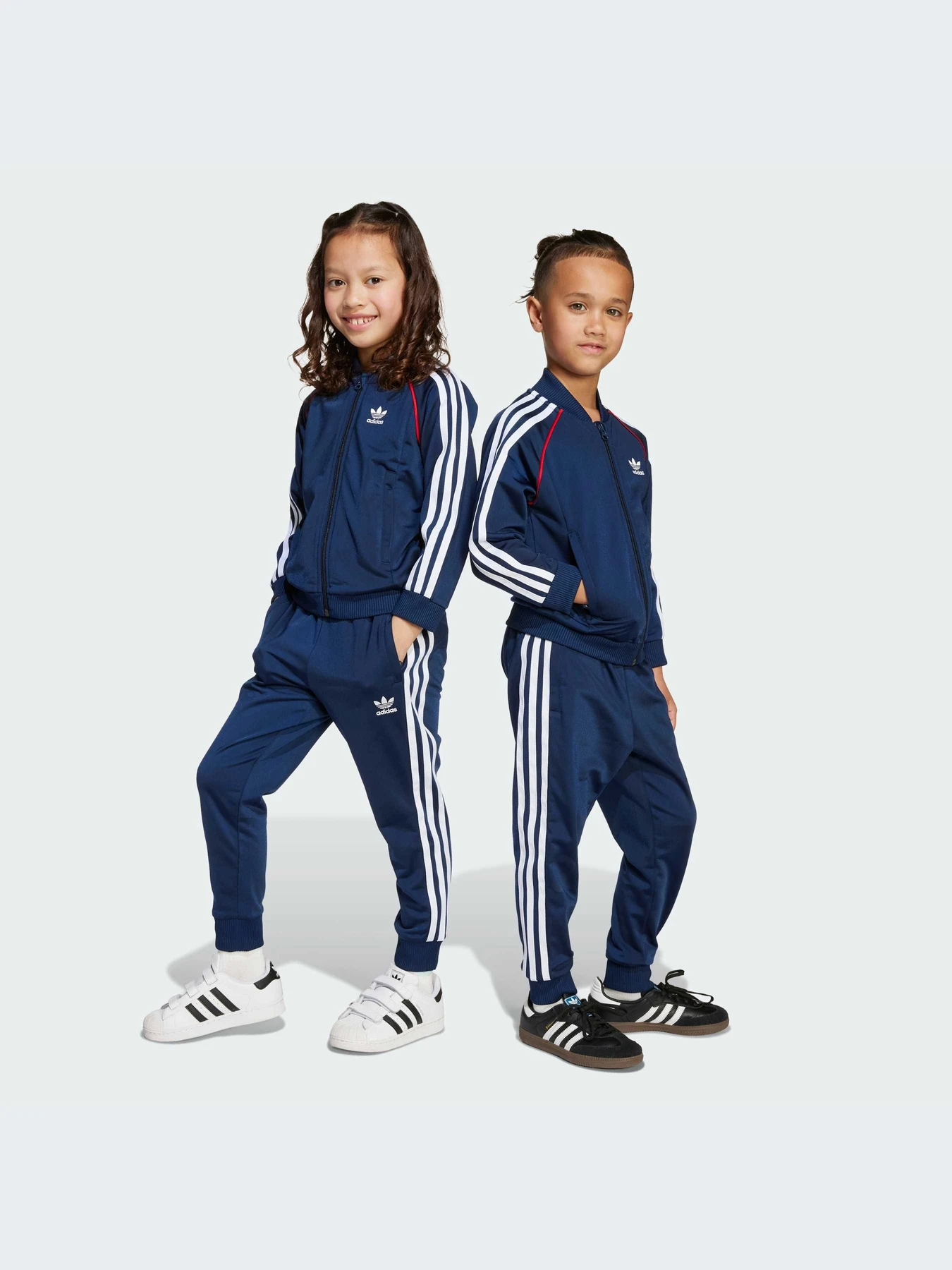Костюмы Adidas Adicolor модель JY1143-KZ Костюмы Adidas Adicolor модель JY1143-KZ Фото