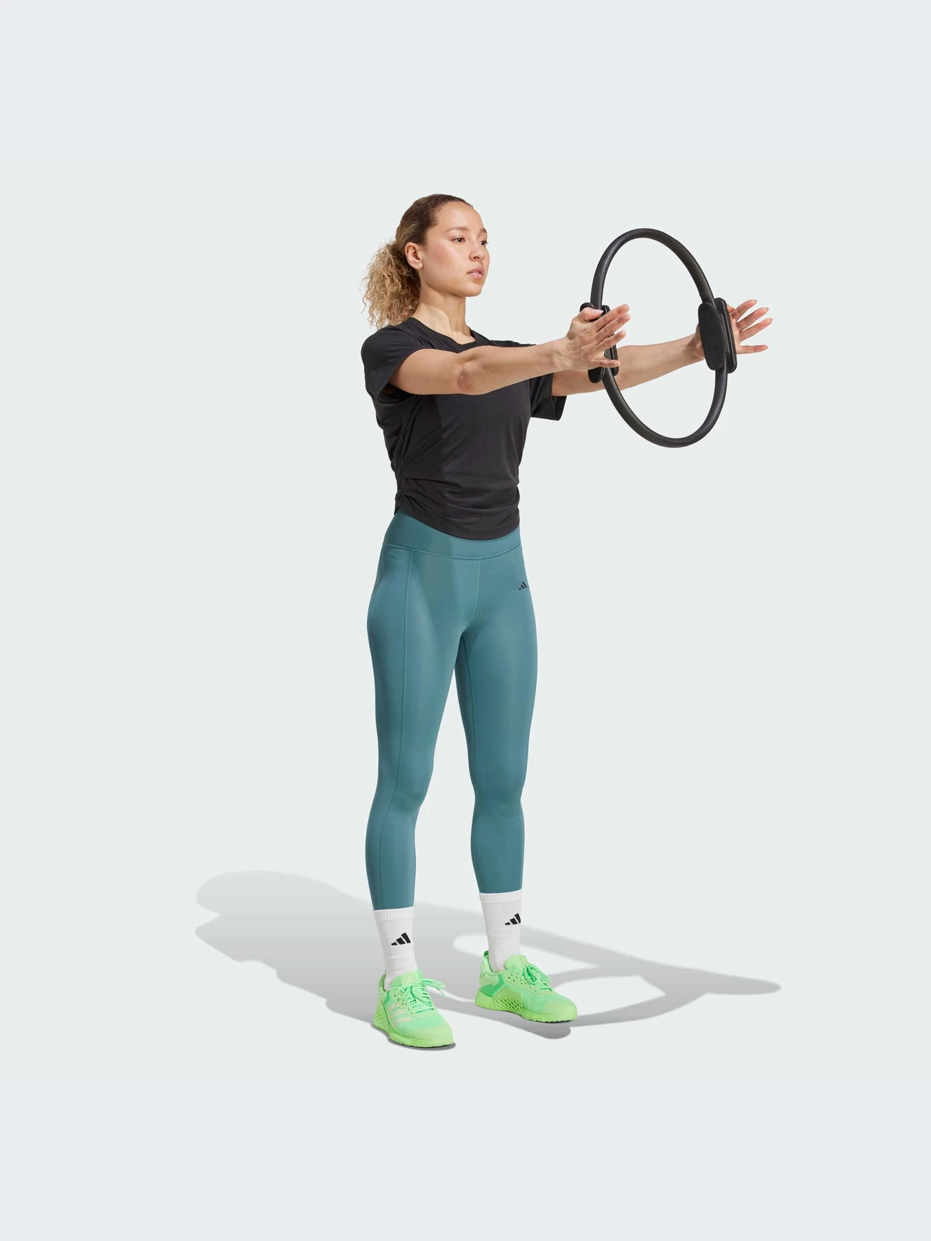 Футболки и поло Adidas модель JX1190-KZ Футболки и поло Adidas модель JX1190-KZ Фото