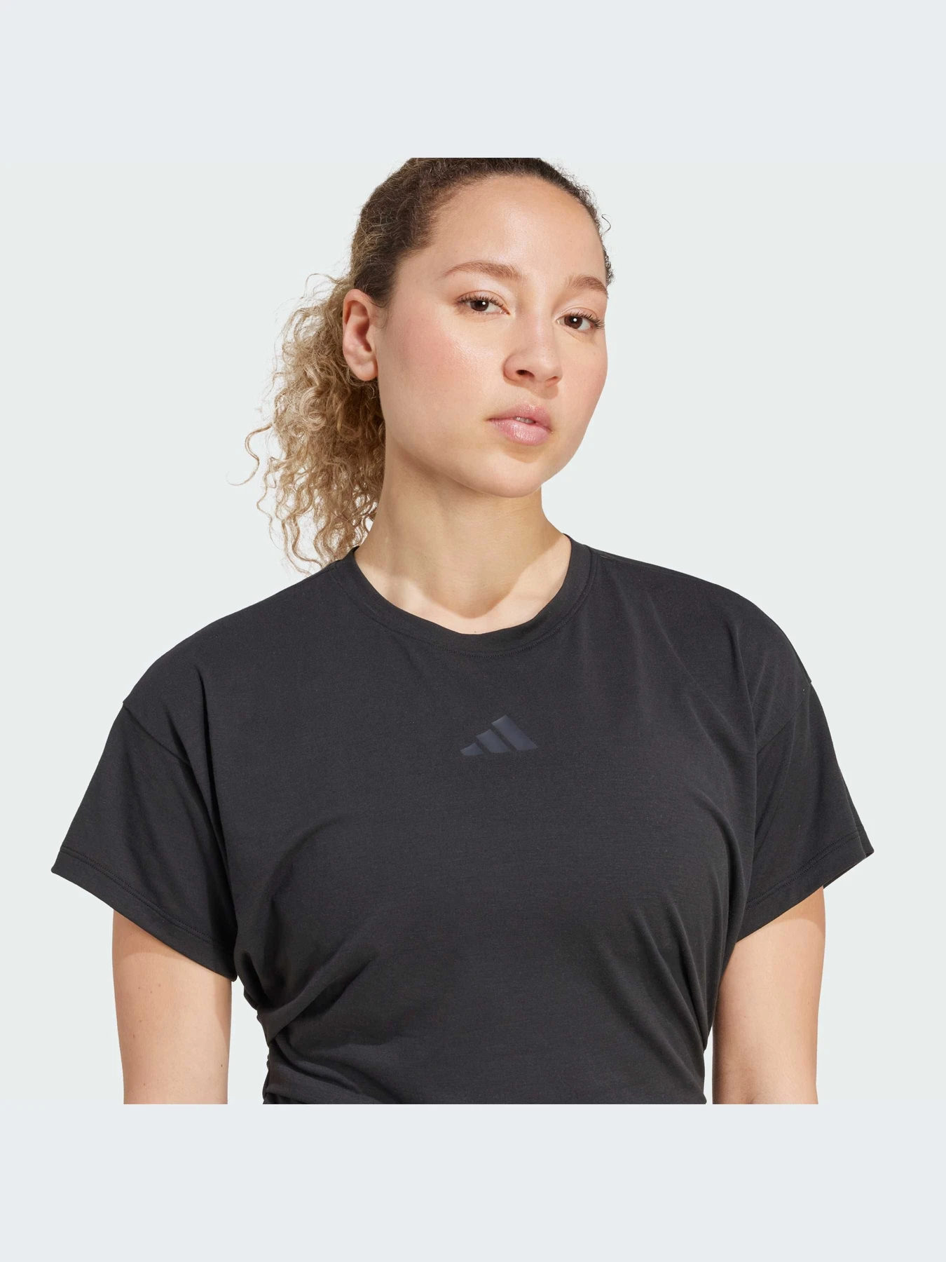Футболки и поло Adidas модель JX1190-KZ Футболки и поло Adidas модель JX1190-KZ Фото
