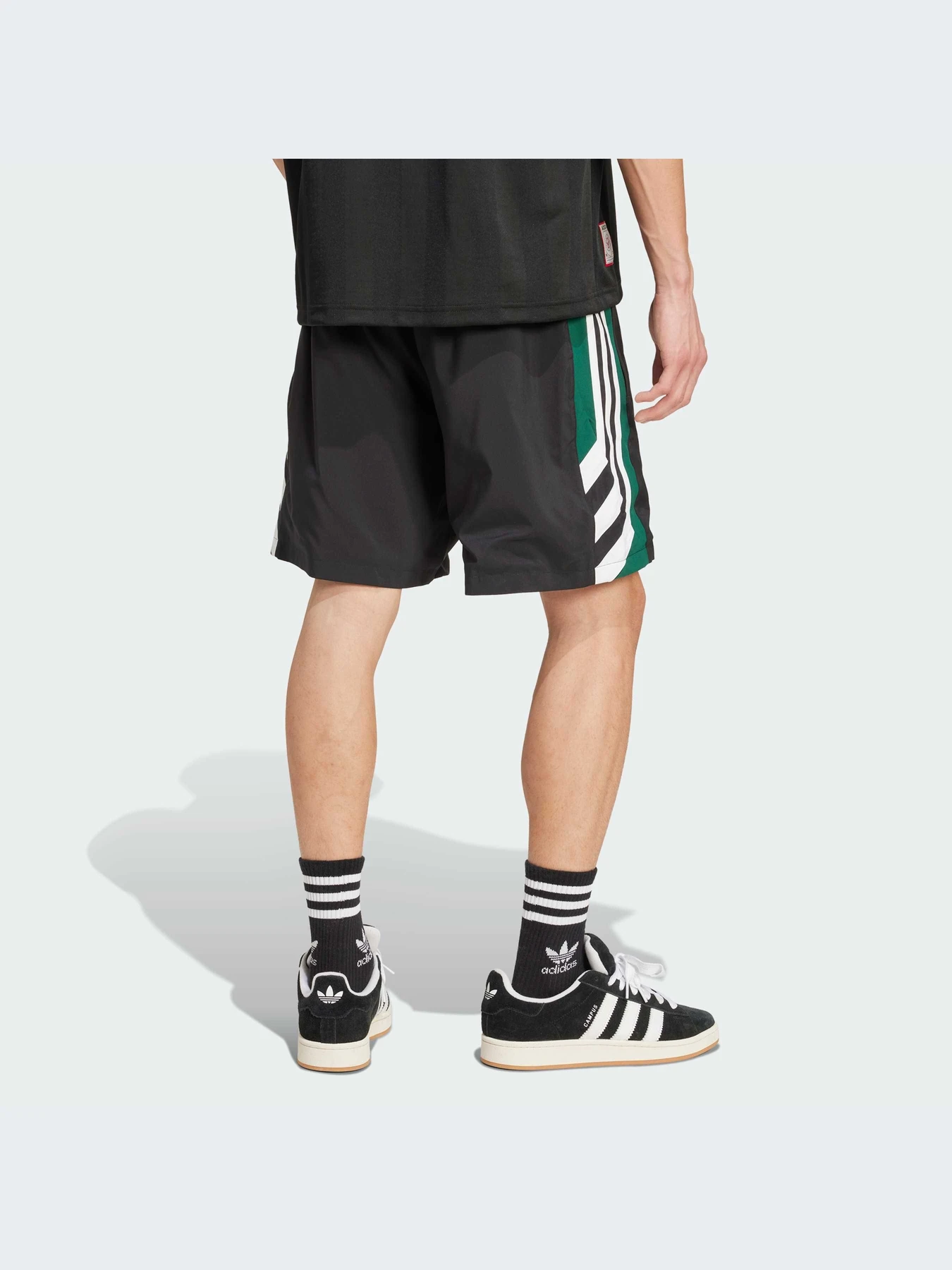 Шорты Adidas модель JX3077-KZ Шорты Adidas модель JX3077-KZ Фото