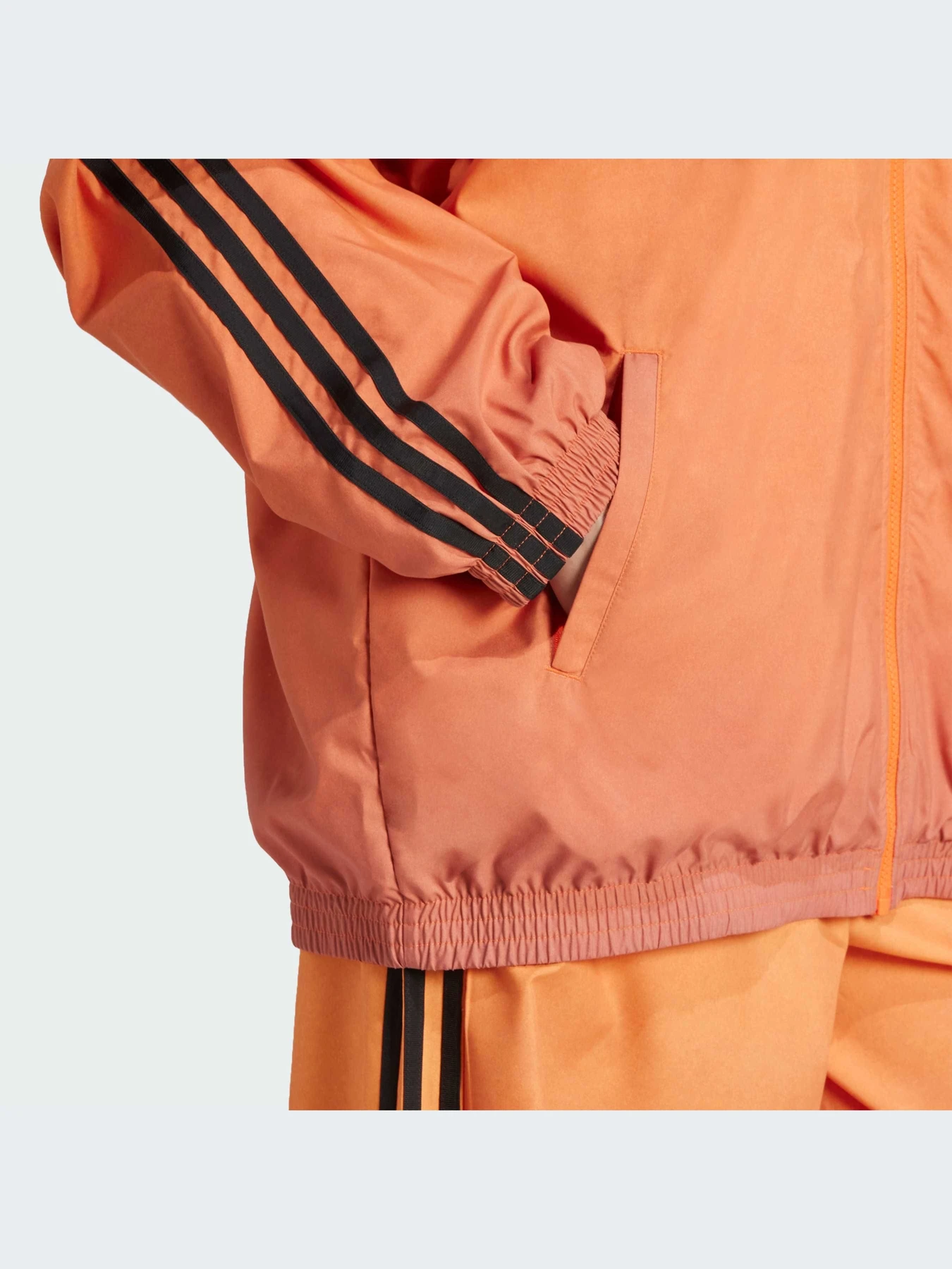 Худи и свитшоты Adidas модель JW7259-KZ Худи и свитшоты Adidas модель JW7259-KZ Фото