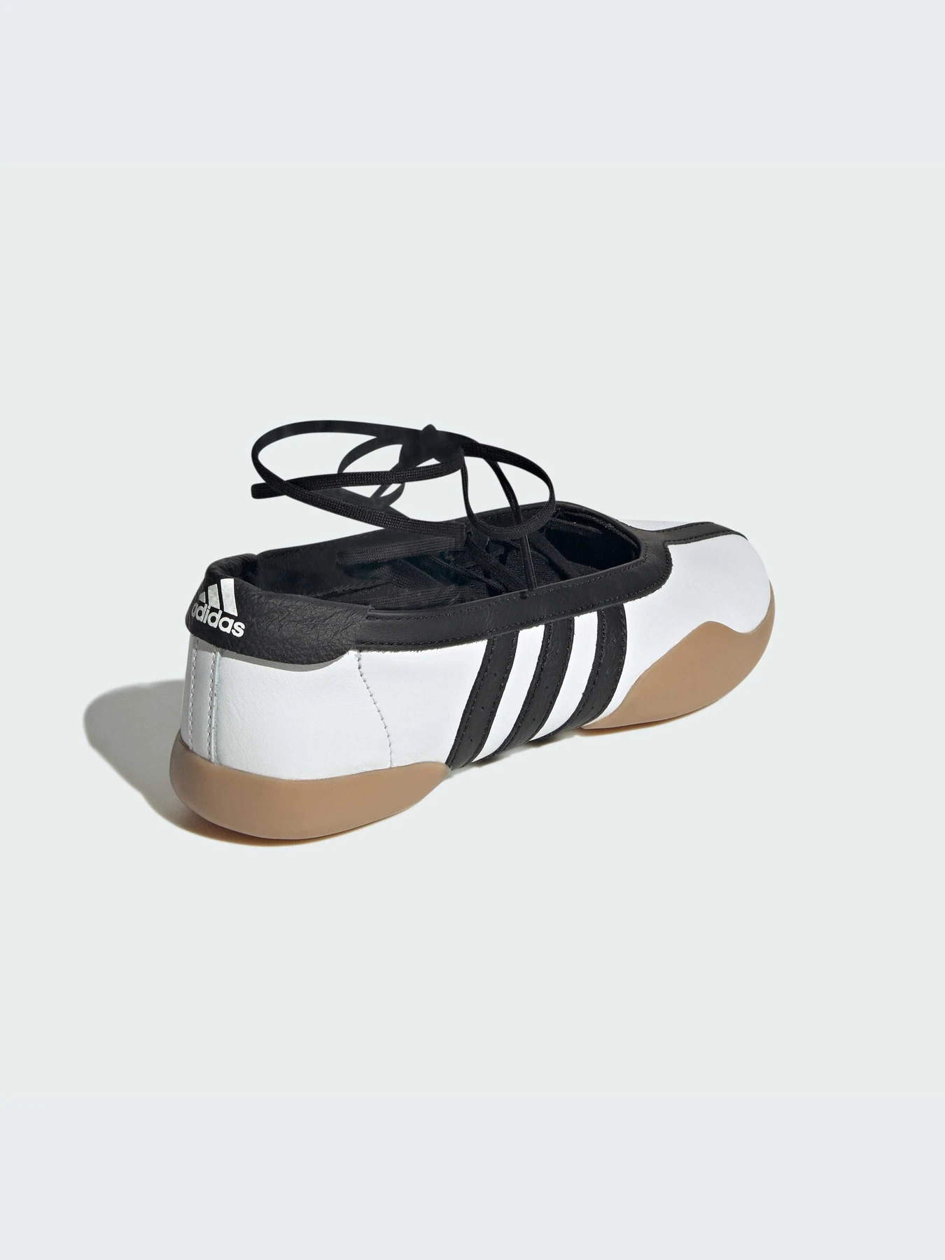 Кроссовки Adidas модель JR7030-KZ Кроссовки Adidas модель JR7030-KZ Фото