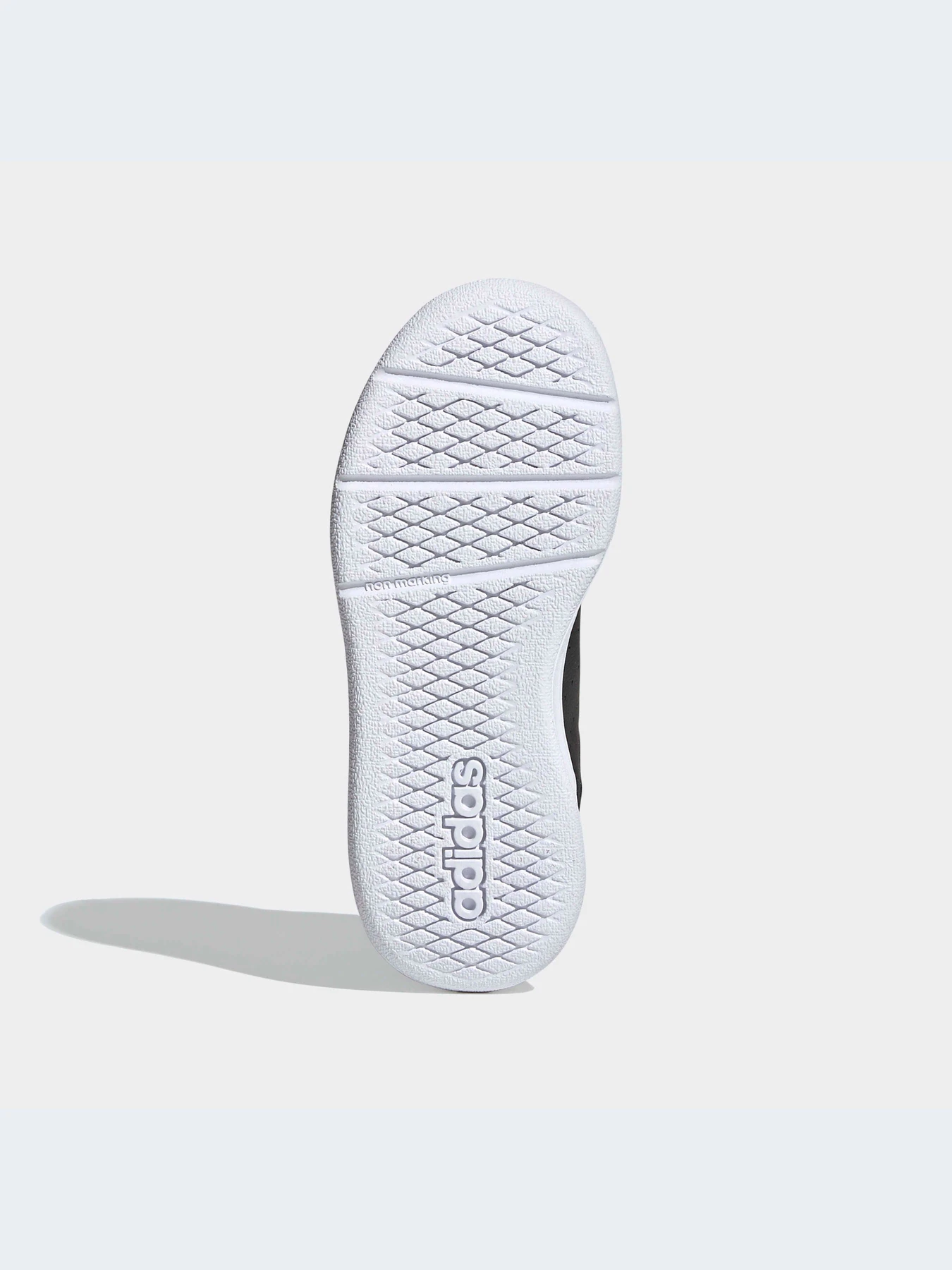 Кроссовки Adidas модель S24042-KZ Кроссовки Adidas модель S24042-KZ Фото
