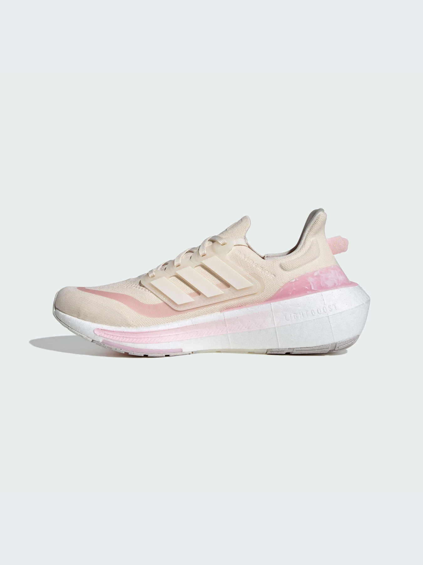 Кроссовки Adidas Ultraboost модель IE5828-KZ Кроссовки Adidas Ultraboost модель IE5828-KZ Фото