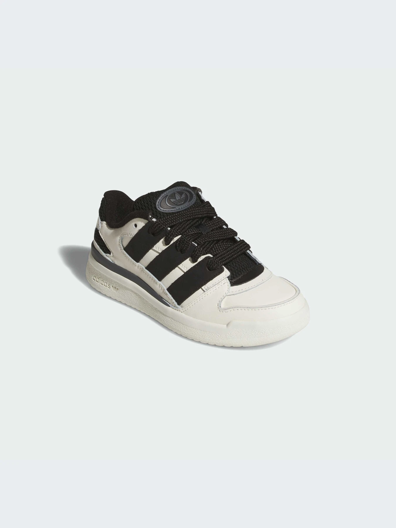 Кроссовки Adidas Forum модель JQ8510-KZ Кроссовки Adidas Forum модель JQ8510-KZ Фото