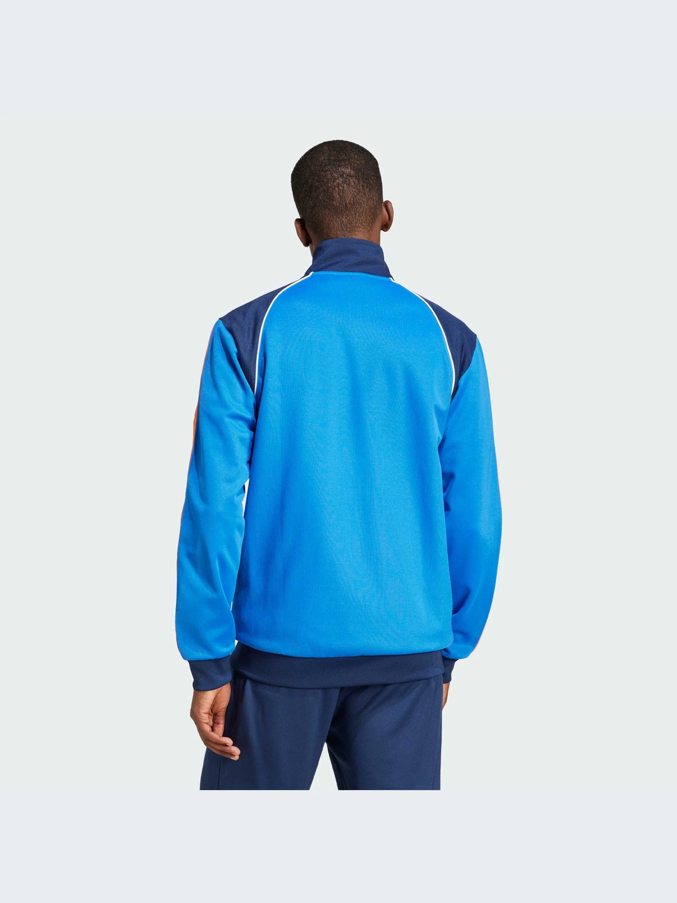 Худи и свитшоты Adidas модель JC8387-KZ Худи и свитшоты Adidas модель JC8387-KZ Фото