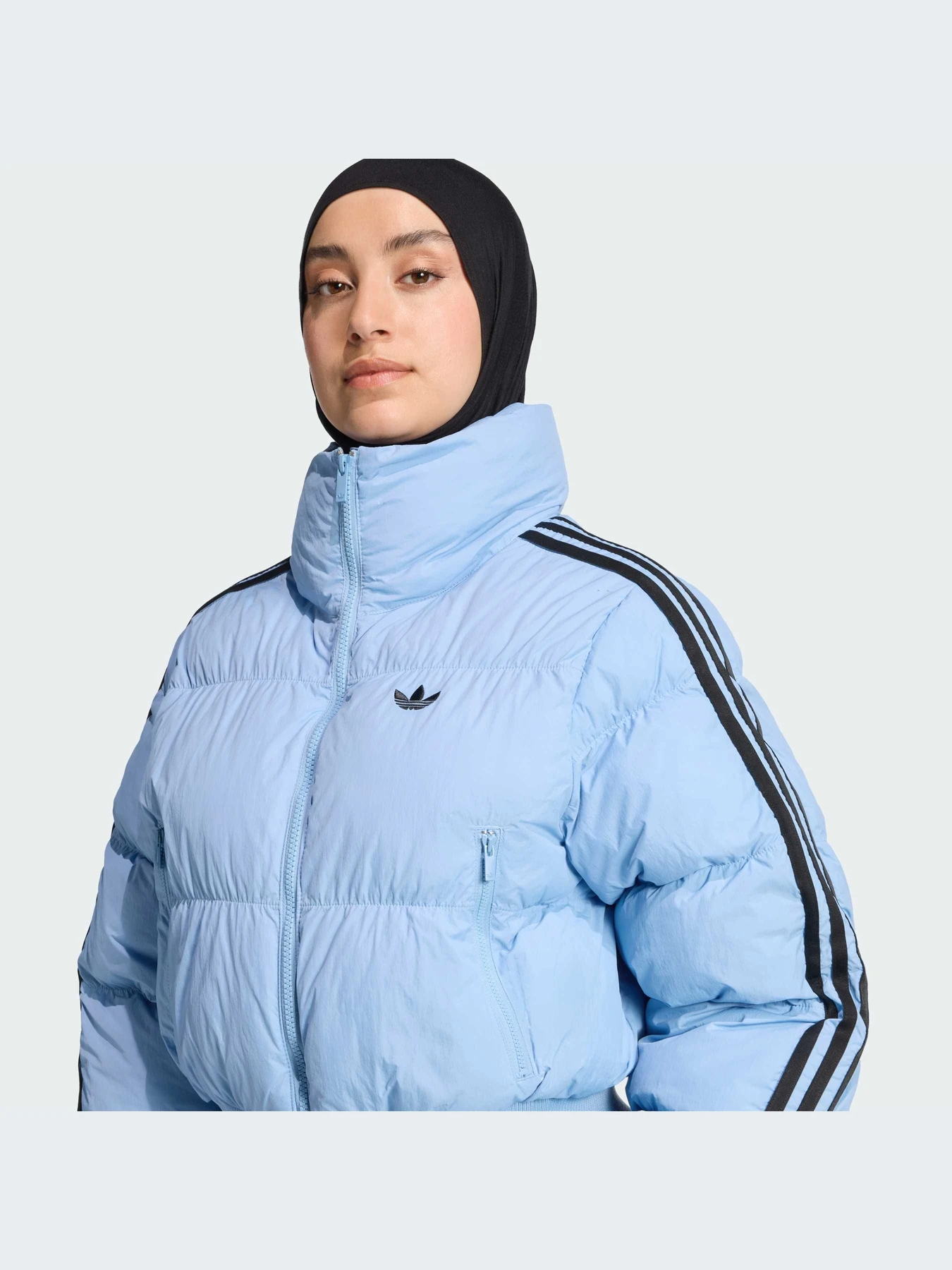 Куртки и дубленки Adidas Adicolor модель JX2969-KZ Куртки и дубленки Adidas Adicolor модель JX2969-KZ Фото