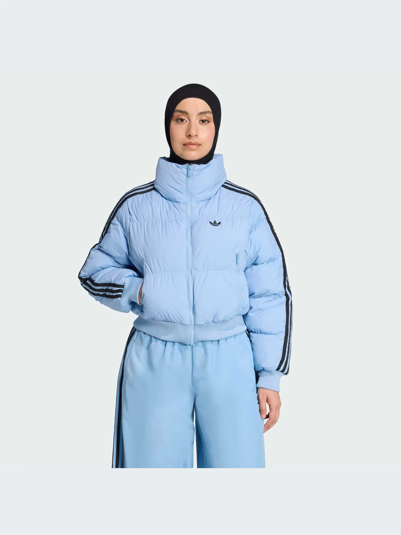 Куртки и дубленки Adidas Adicolor модель JX2969-KZ Куртки и дубленки Adidas Adicolor модель JX2969-KZ Фото
