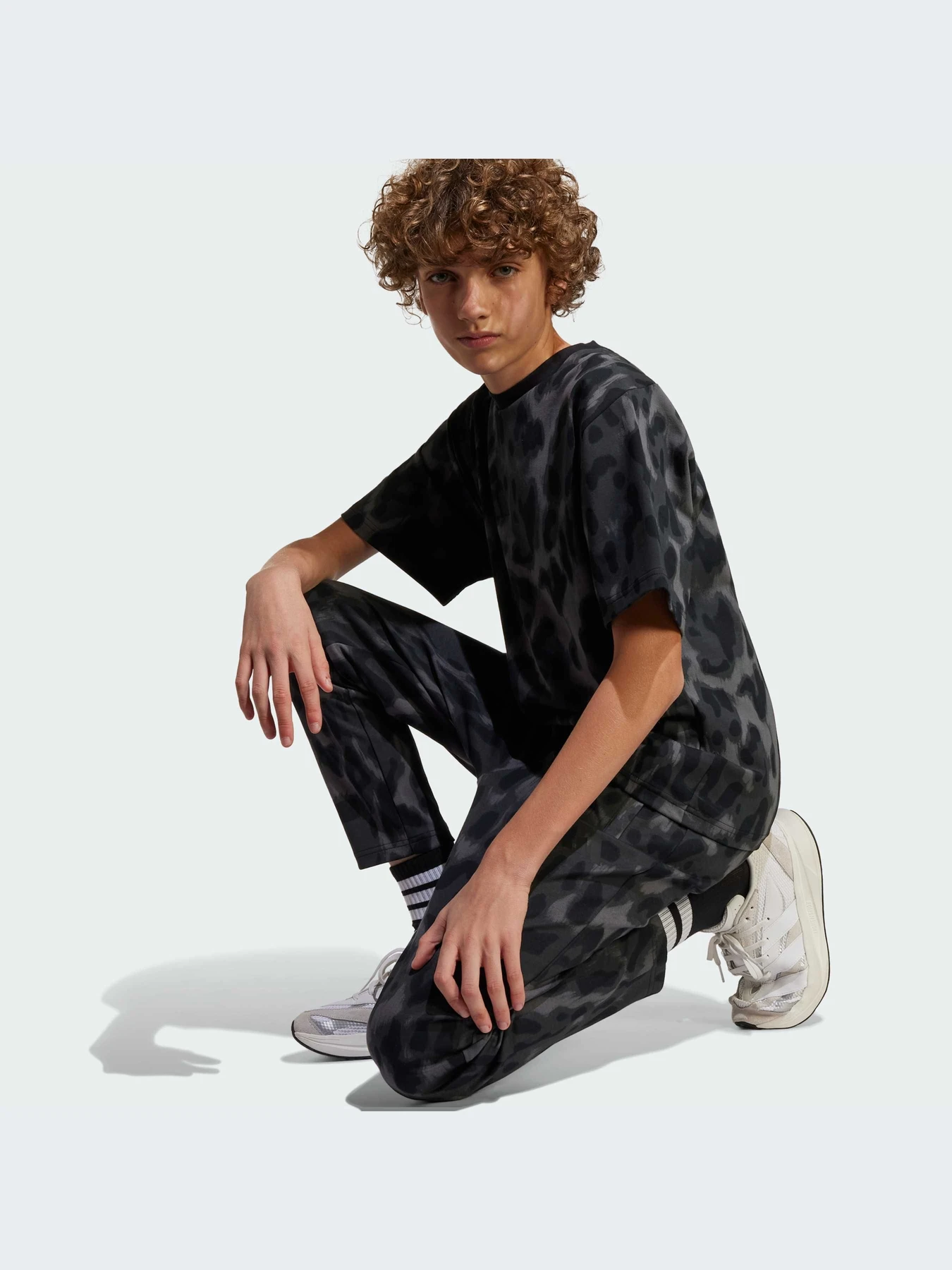 Брюки Adidas модель JC7544-KZ Брюки Adidas модель JC7544-KZ Фото