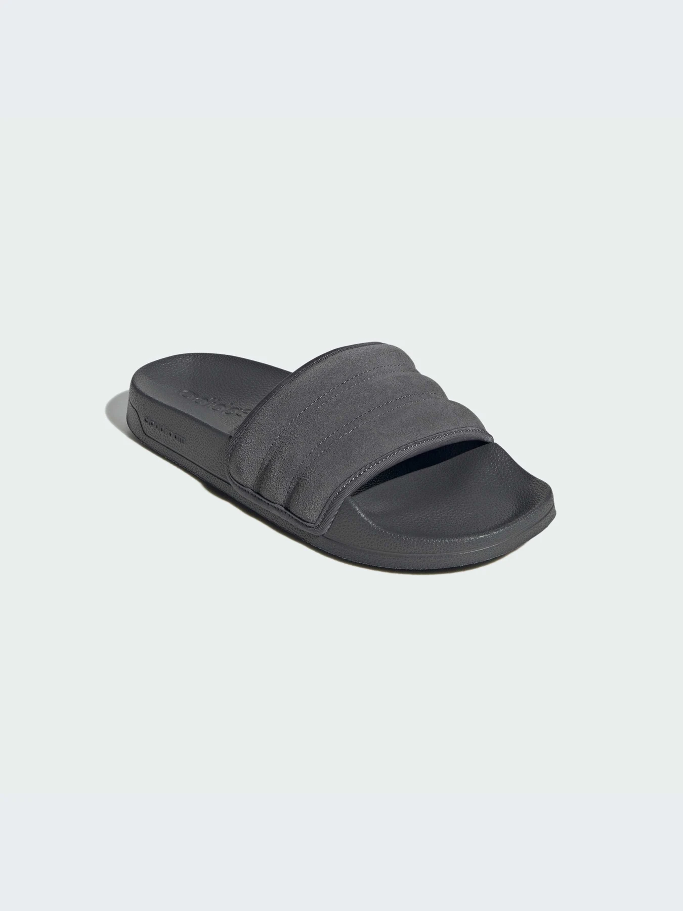 Шлёпанцы Adidas Adilette модель JS2853-KZ Шлёпанцы Adidas Adilette модель JS2853-KZ Фото