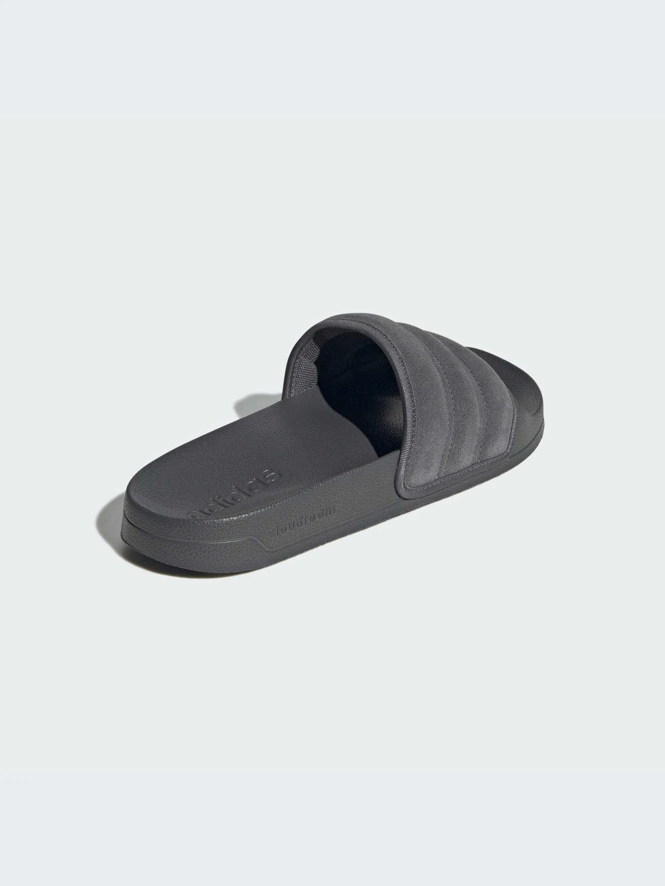 Шлёпанцы Adidas Adilette модель JS2853-KZ Шлёпанцы Adidas Adilette модель JS2853-KZ Фото