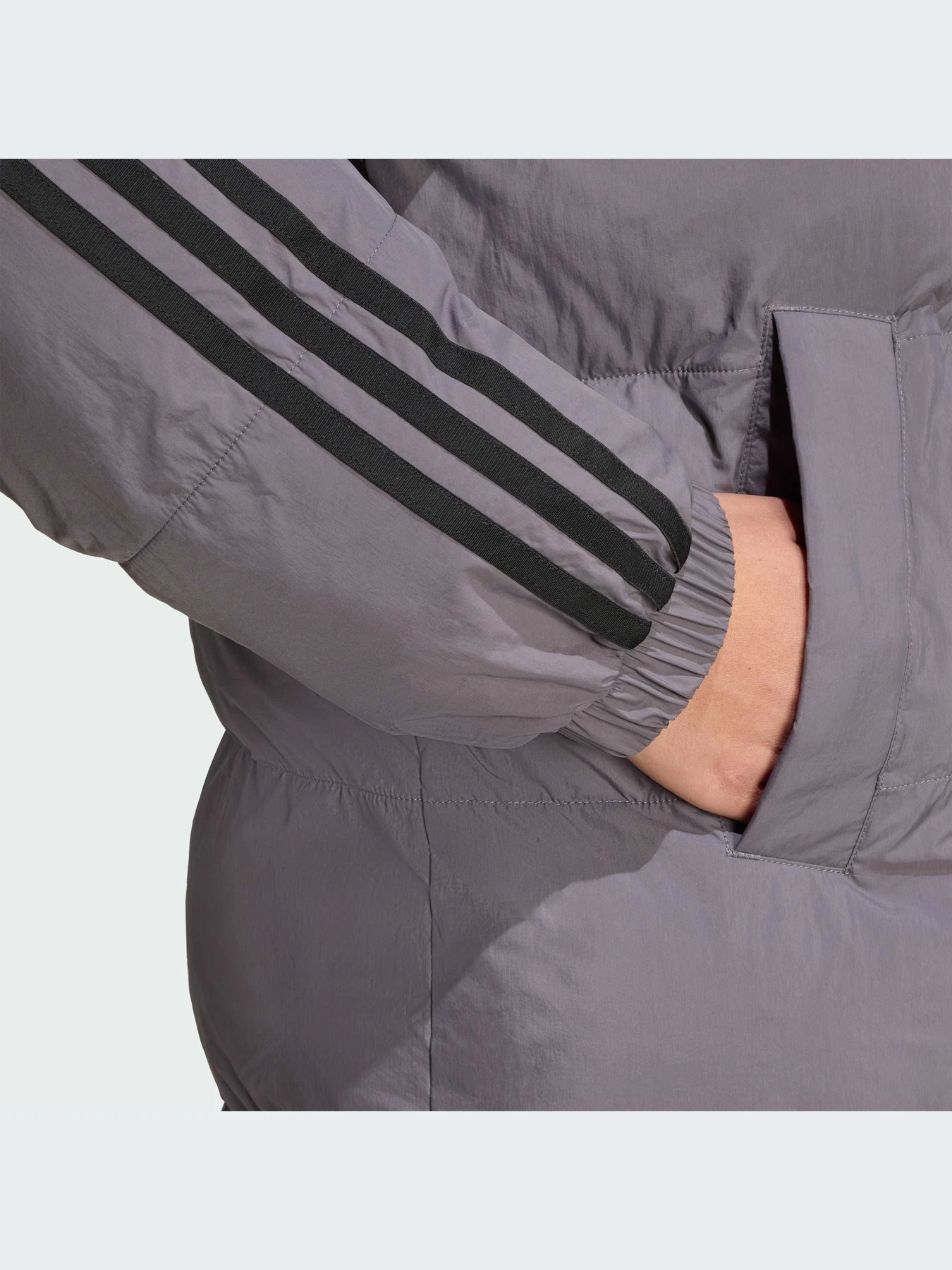 Куртки и дубленки Adidas модель JX2952-KZ Куртки и дубленки Adidas модель JX2952-KZ Фото