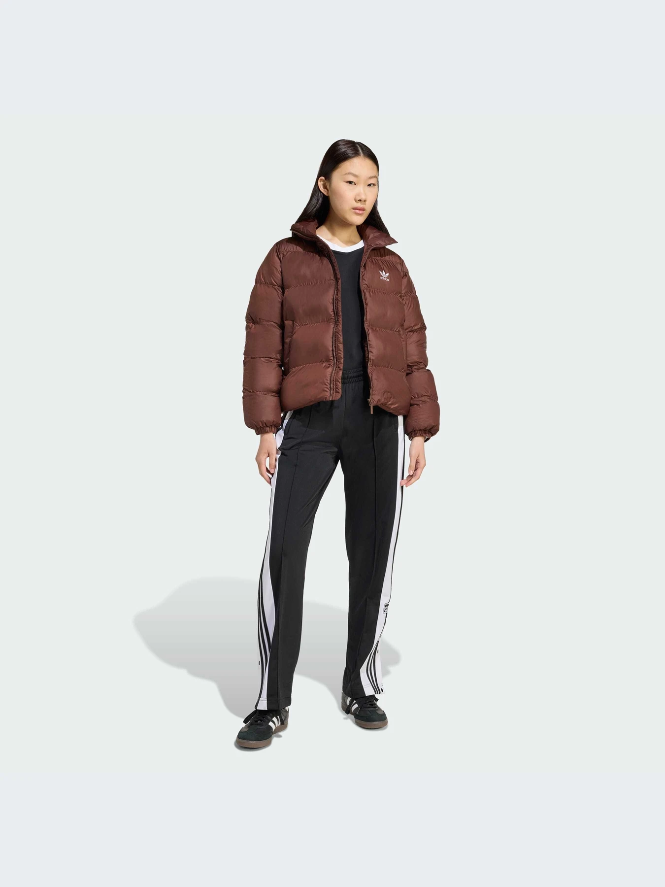 Куртки и дубленки Adidas Adicolor модель JX2948-KZ Куртки и дубленки Adidas Adicolor модель JX2948-KZ Фото
