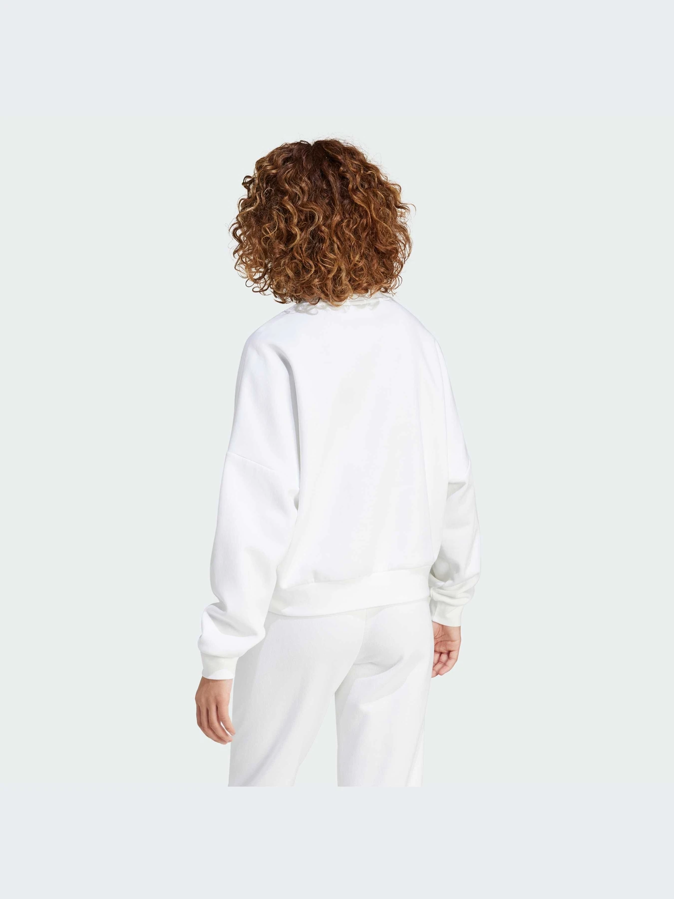 Худи и свитшоты Adidas модель IX7942-KZ Худи и свитшоты Adidas модель IX7942-KZ Фото